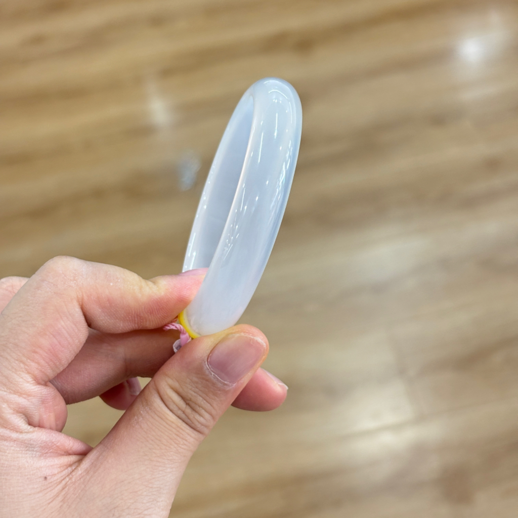 Agate White Moonlight