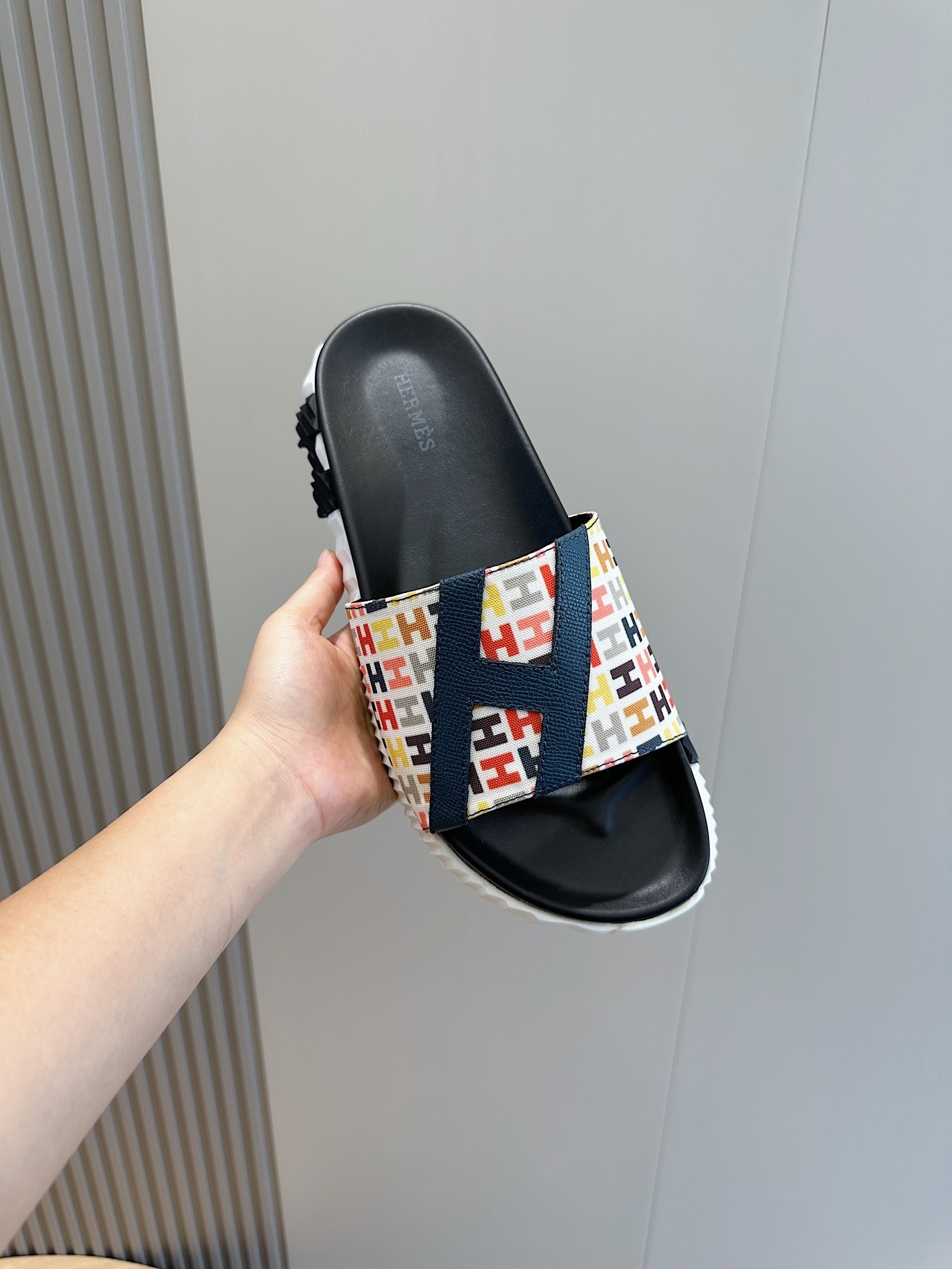 HERMÈS Chypre Multicolor H Sandals – Bold Icon Reimagined