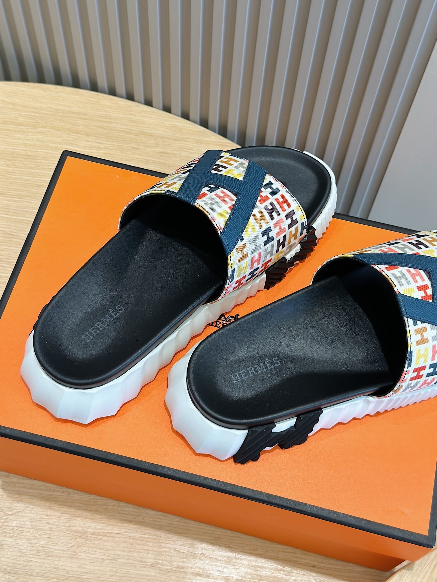 HERMÈS Chypre Multicolor H Sandals – Bold Icon Reimagined