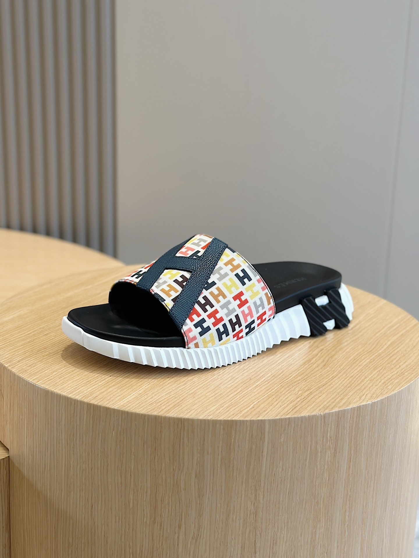 HERMÈS Chypre Multicolor H Sandals – Bold Icon Reimagined