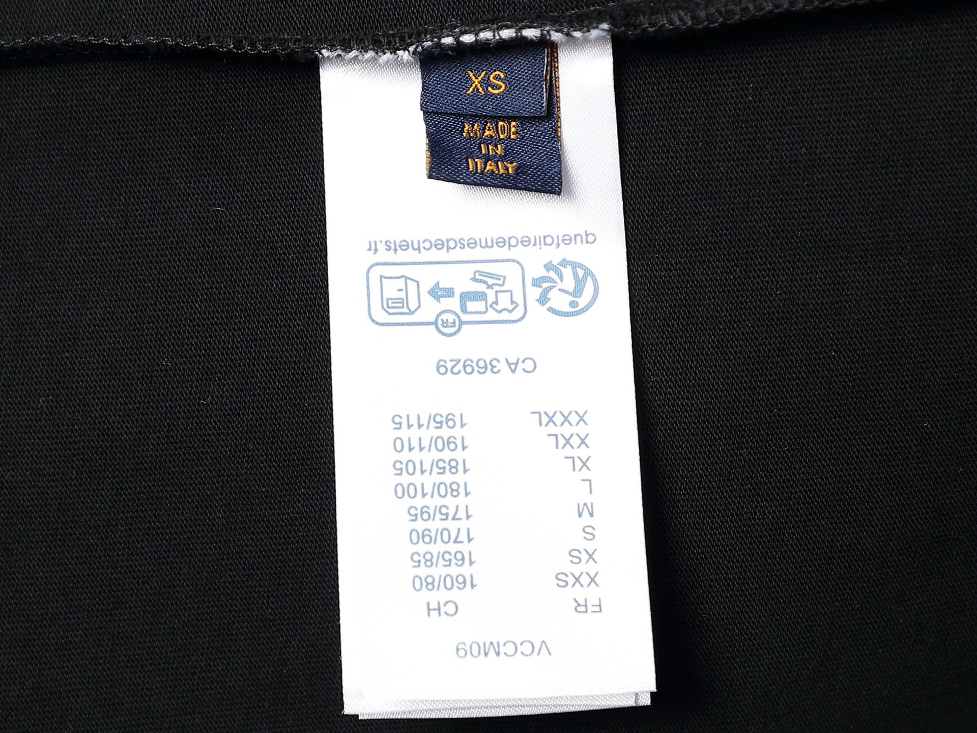 Louis Vuitton Spray Print Logo T-Shirt – Black & White