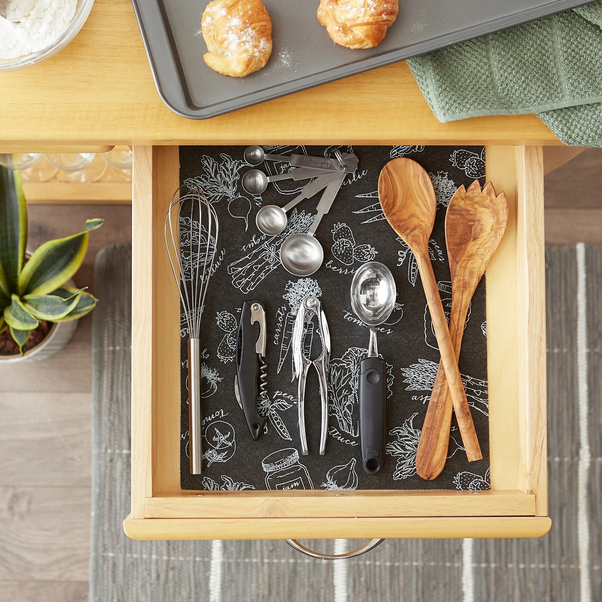 DII Nautical Blue Market Print Fridge Liner (Set of 6)