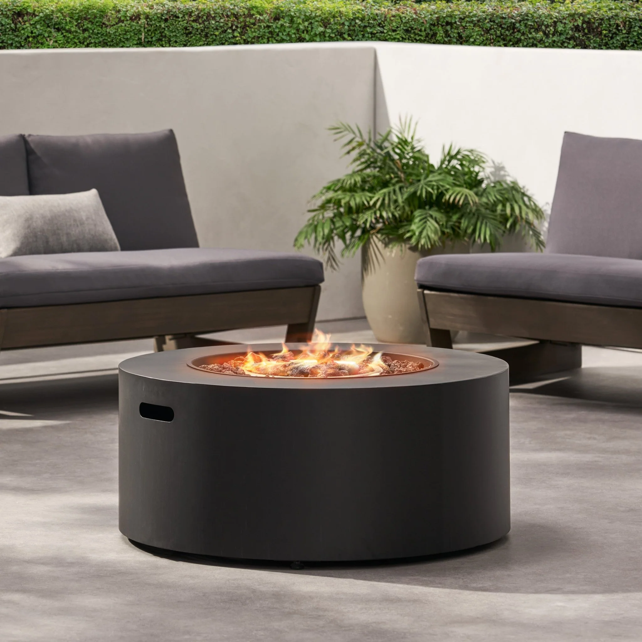 Outdoor Round Iron Propane Firepit