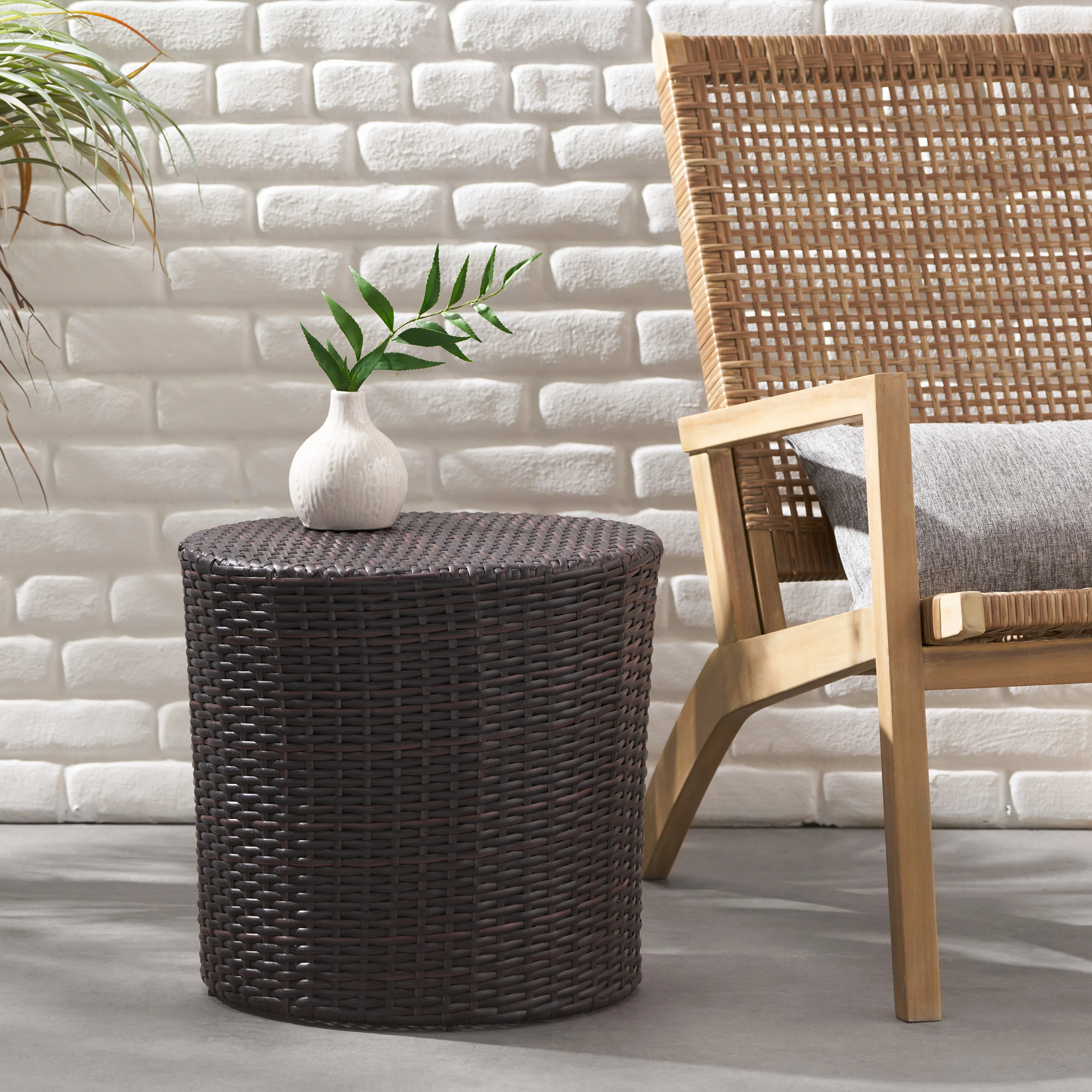 Barrel Side Table with Handcrafted Details, Brown