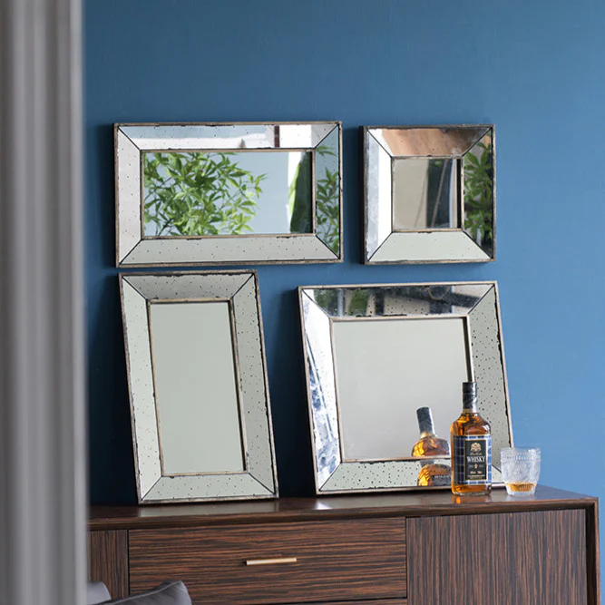 Rectangular Accent Mirror with Practical Edge Design