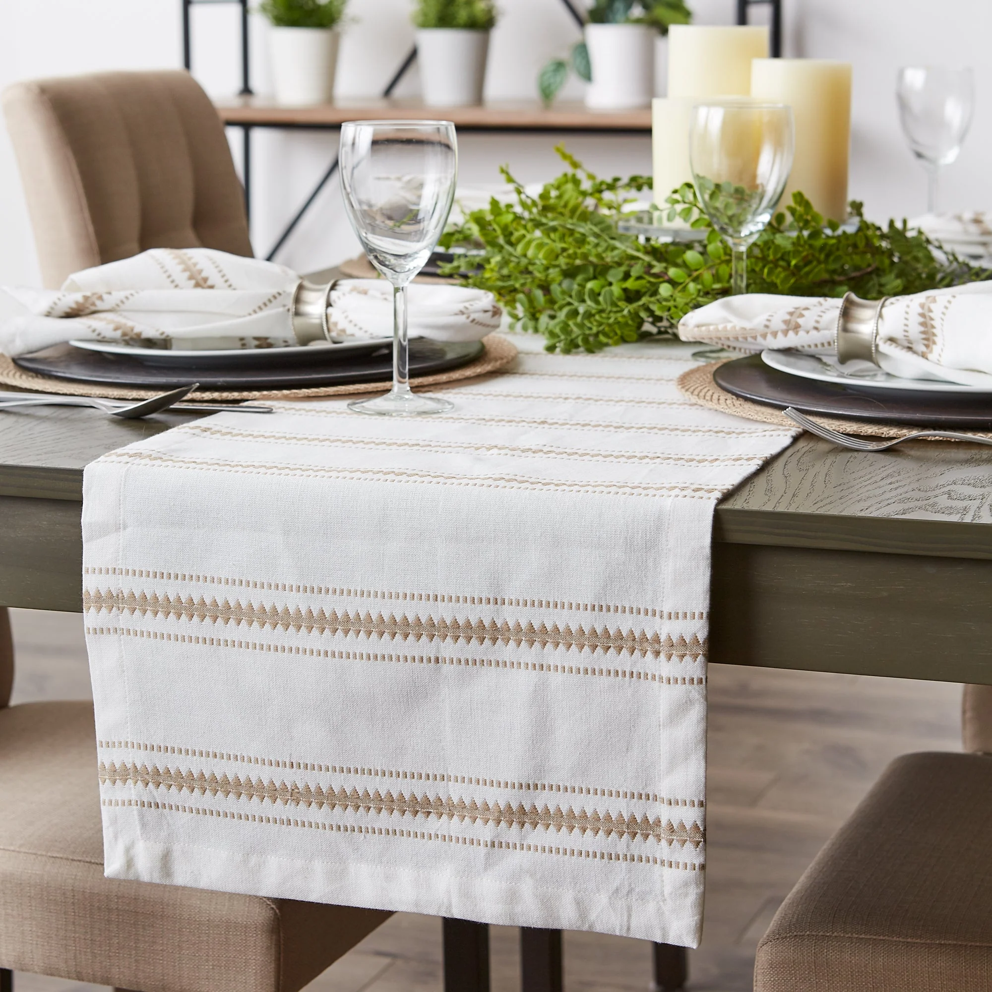 Stone Zig Dobby Stripe 14X108 Table Runner