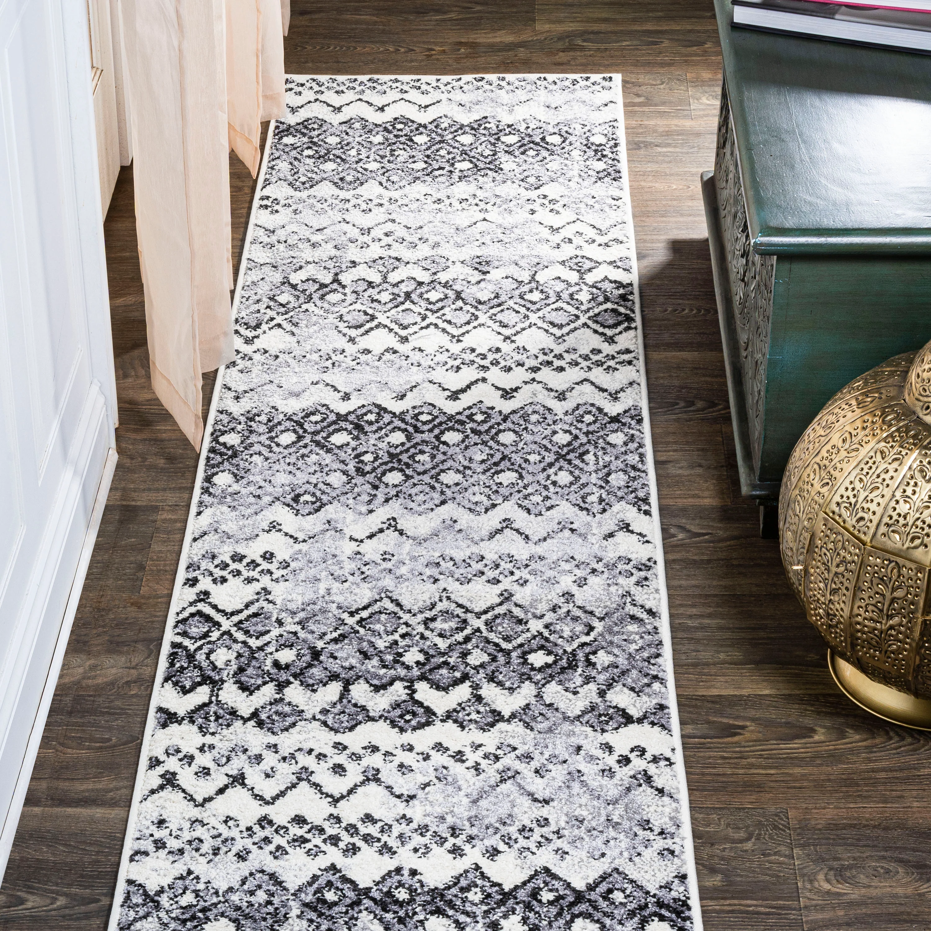 Azmar Moroccan Geometric Distressed Area Rug