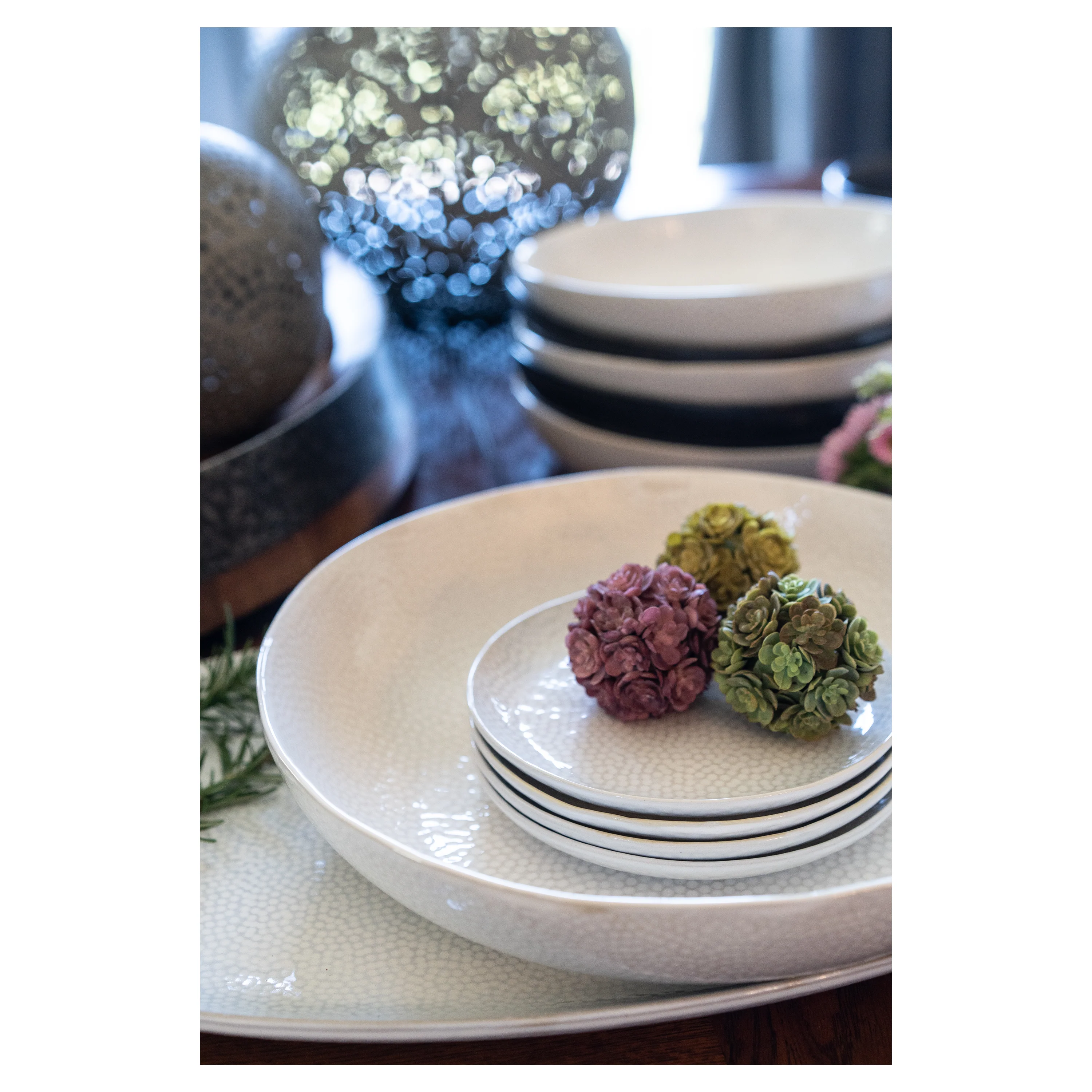 Serene Serving Bowl