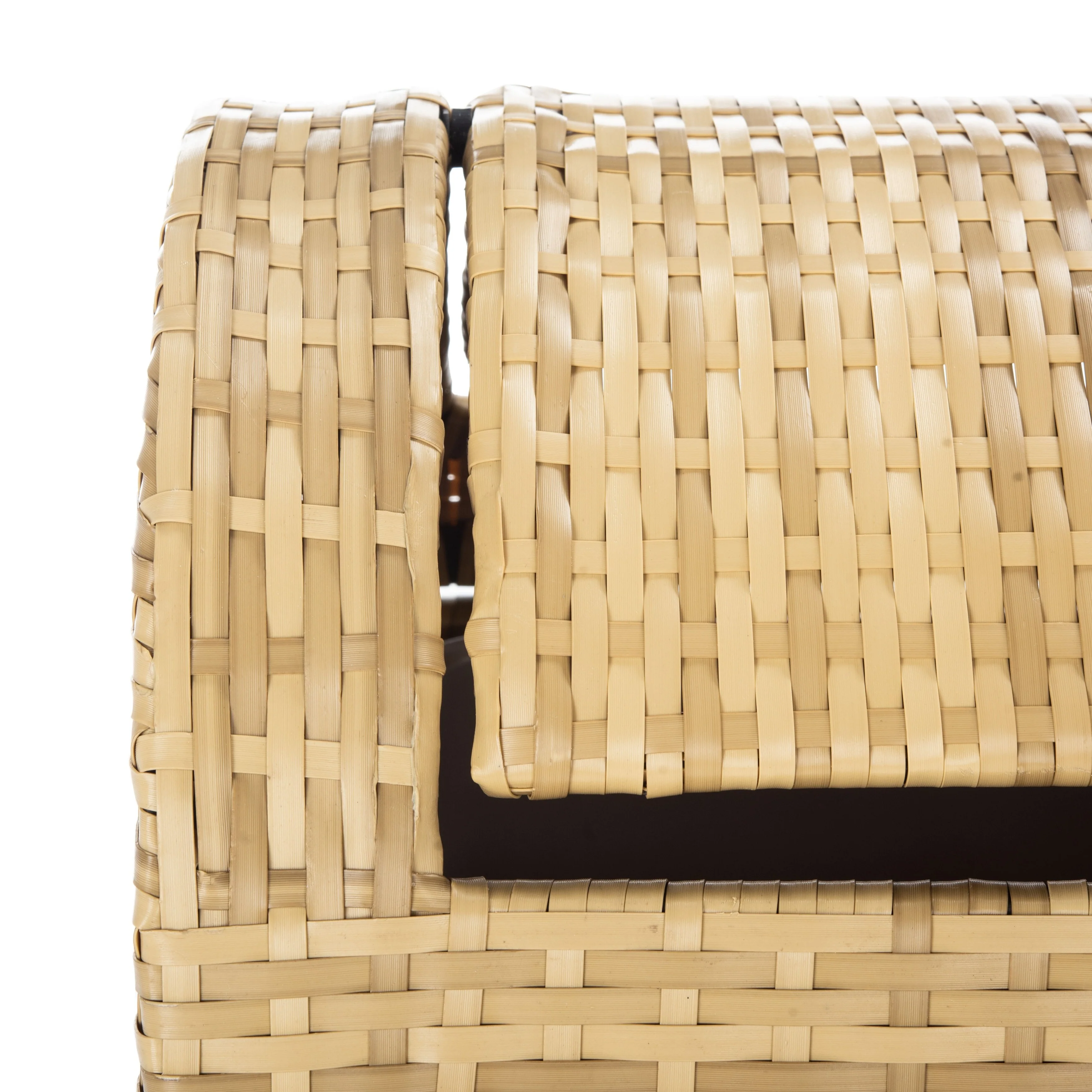 SAFAVIEH Outdoor Karyme Trash Bin (Fully Assembled)