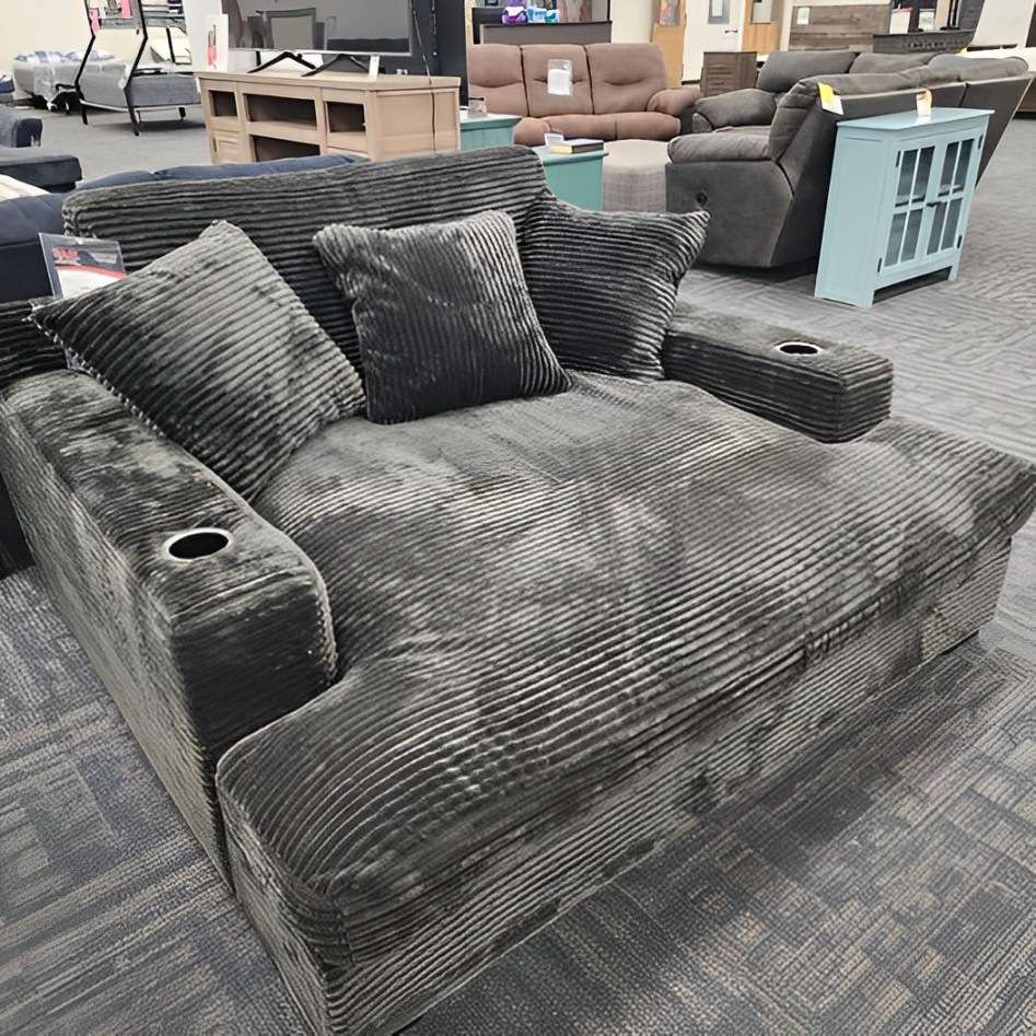 Summer Flash Sale! Limited-Time Promotion—Nestle Chaise Lounge With Dual Cupholders And Charging Ports