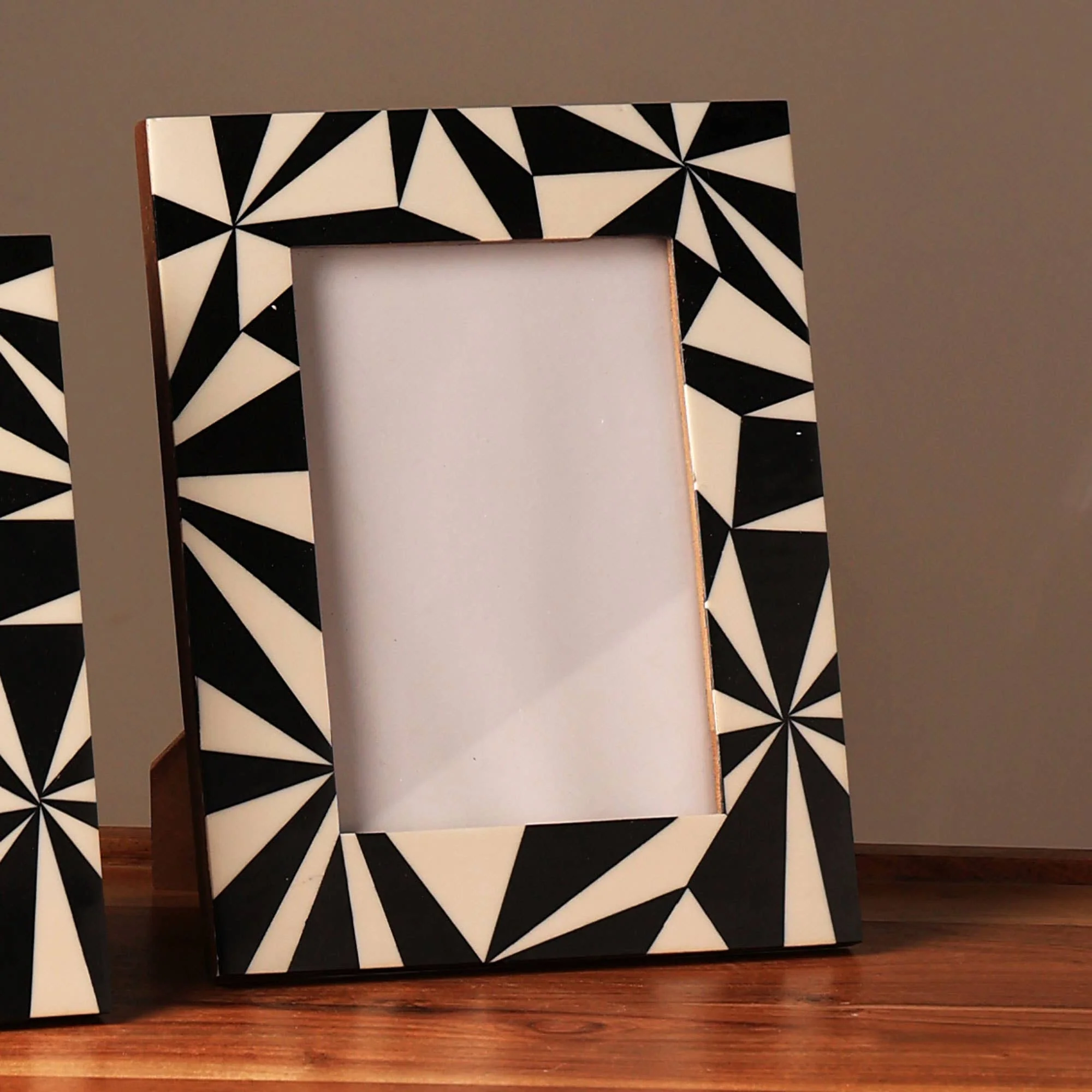 Handcrafted Cosmic Black Resin Photo Frame, 5x7