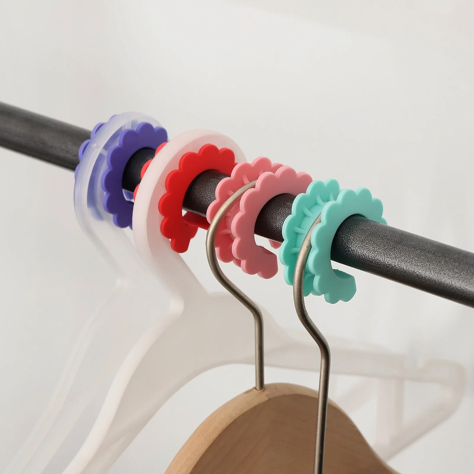 8Pcs Clothes Hanger Windproof Fixed Hook, Anti-Off Hanger Ring Hooks - 1.69