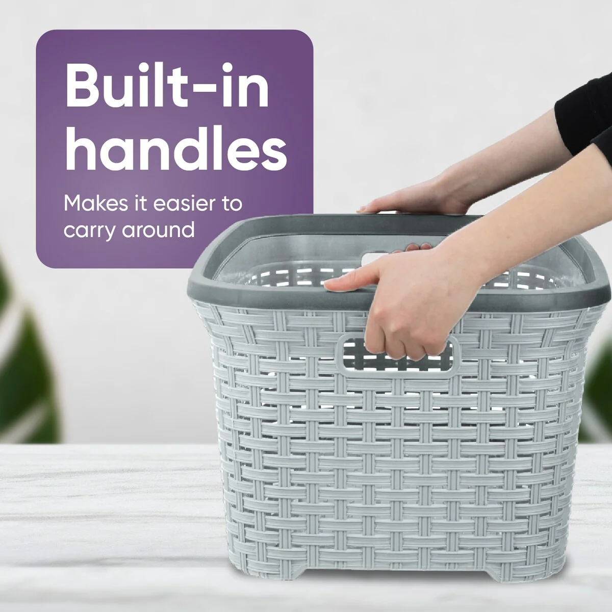 Superio Large Wicker Laundry Basket with Cutout Carry Handles - Capacity: 50l