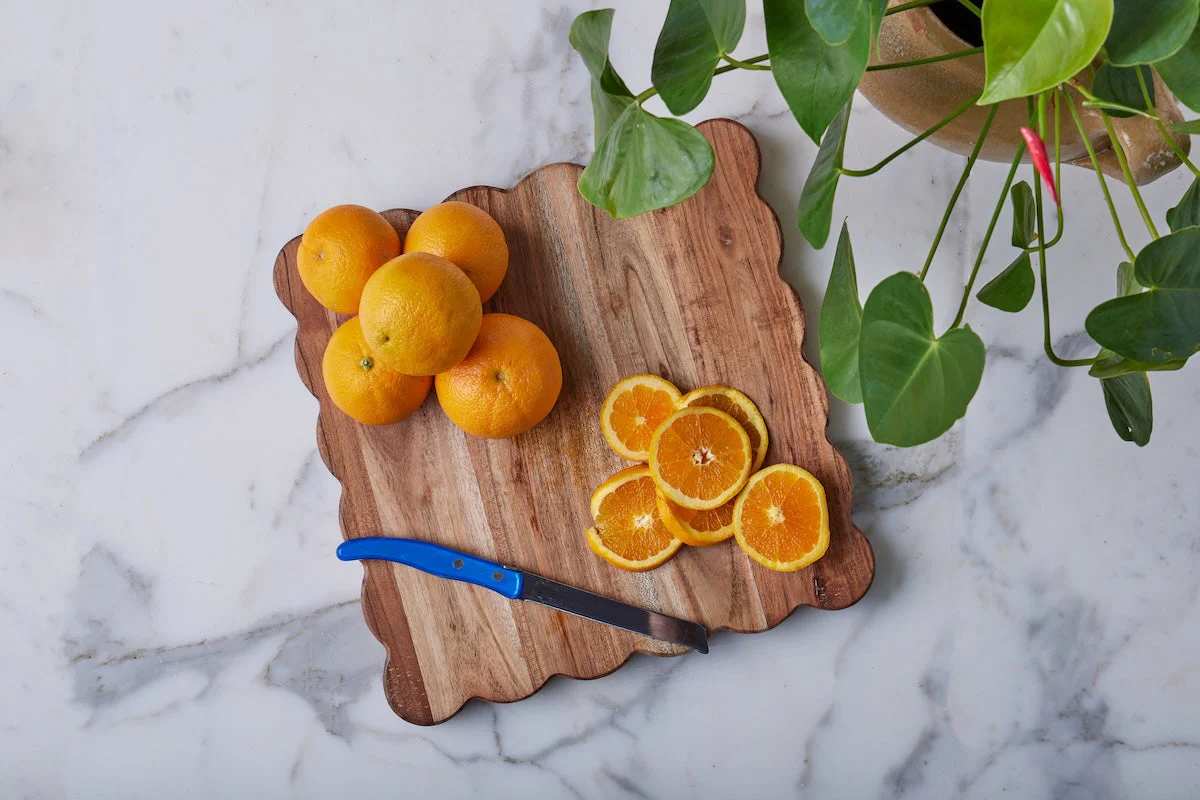 Square Scalloped Cutting Board