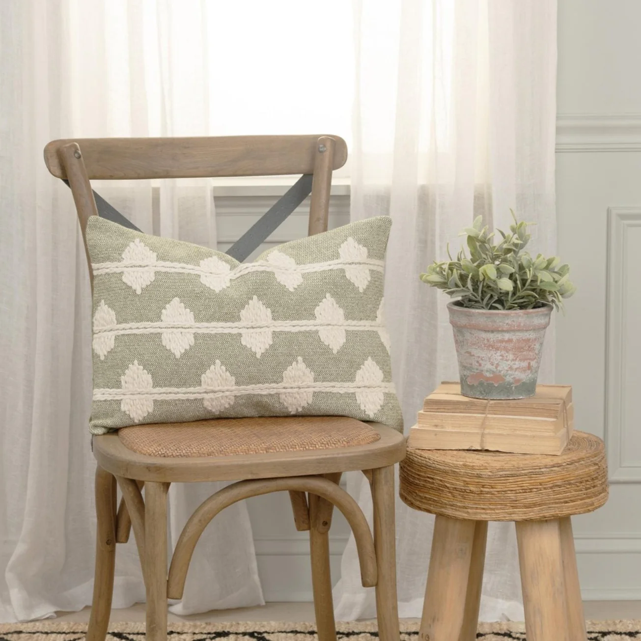 Woven Cotton Diamond Decorative Throw Pillow