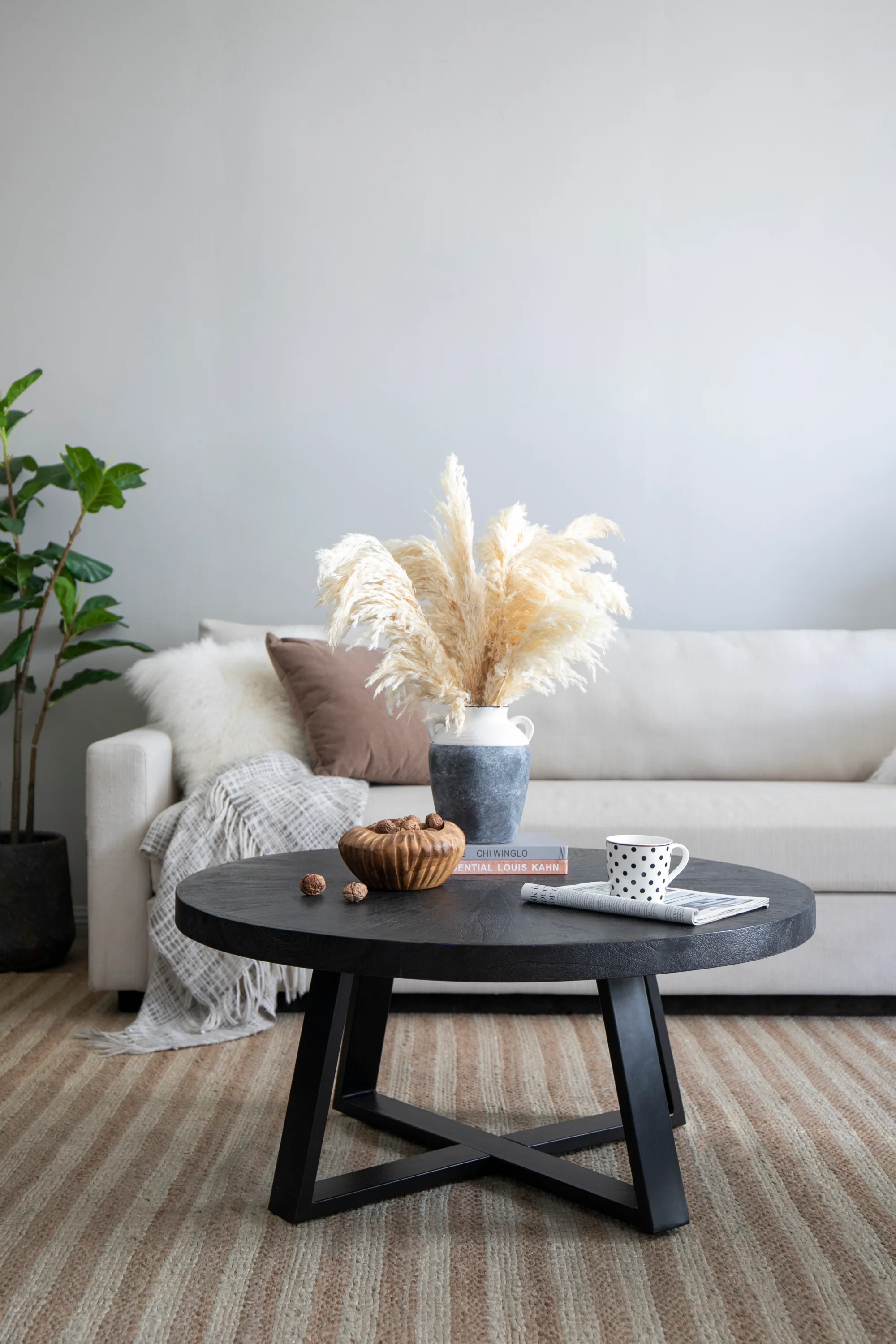 Round Coffee Table, Black
