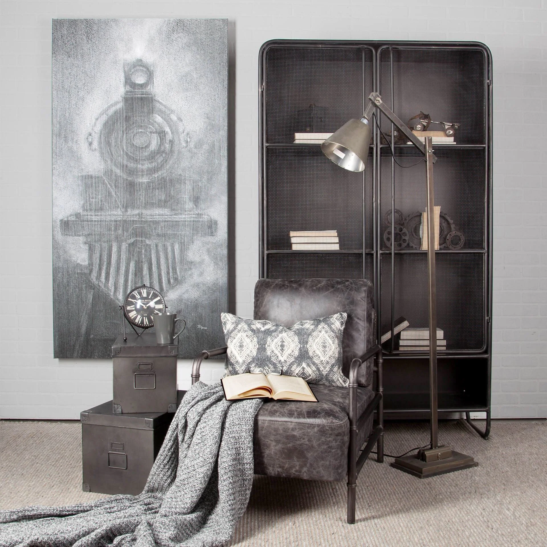 Klaus Dark Brown Polished Metal w/ Mesh Doors Display Cabinet