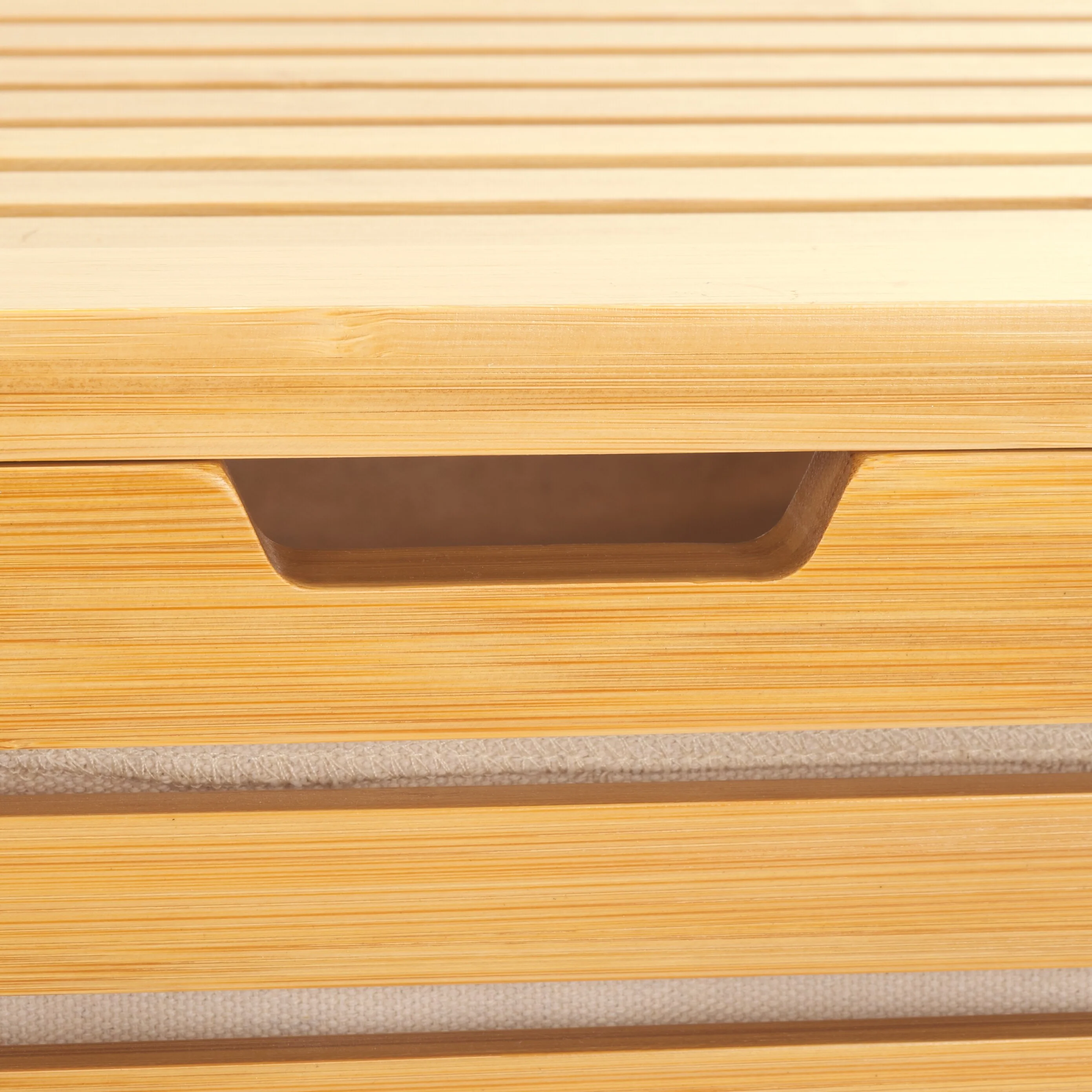 SAFAVIEH Lyubka 2-Compartment Laundry Basket - 34.3 In. W x 17.7 In. D x 25 In. H - 34Wx18Dx25H