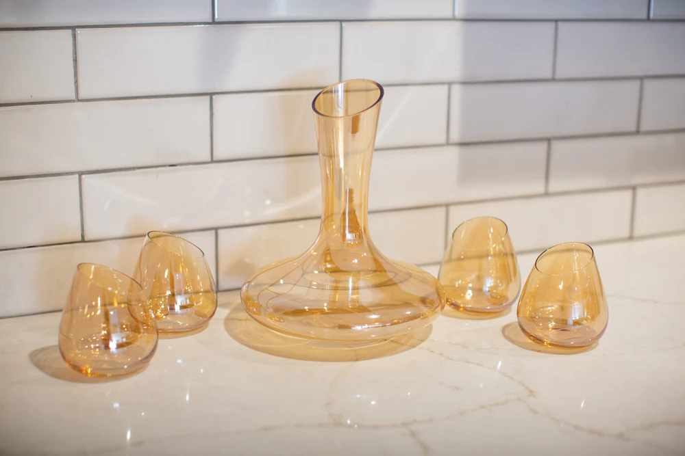 Wine Decanter and Set of Four Stemless Wine Glasses, Gold