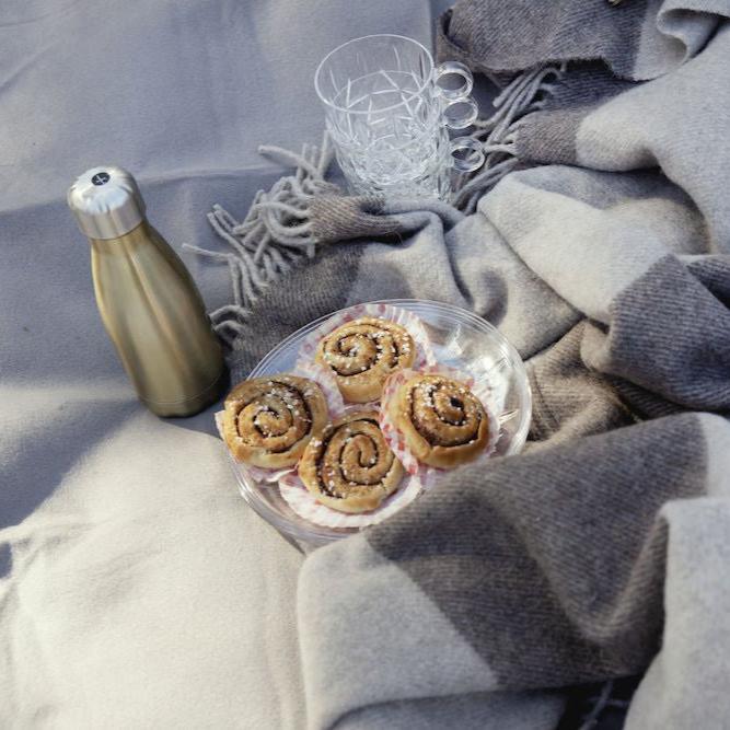 Picnic Outdoor Dinnerware Collection 10 in. Plates, Set of 2