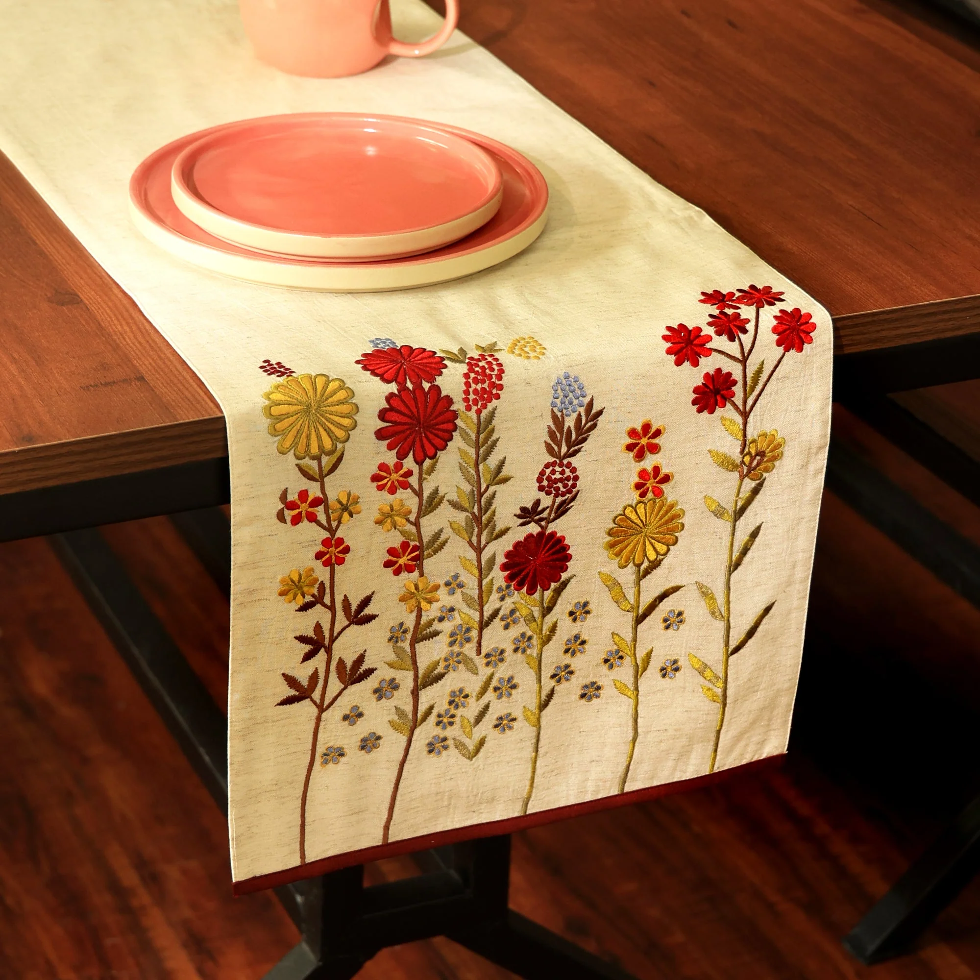 Daisy Embroidered Table Runner 72
