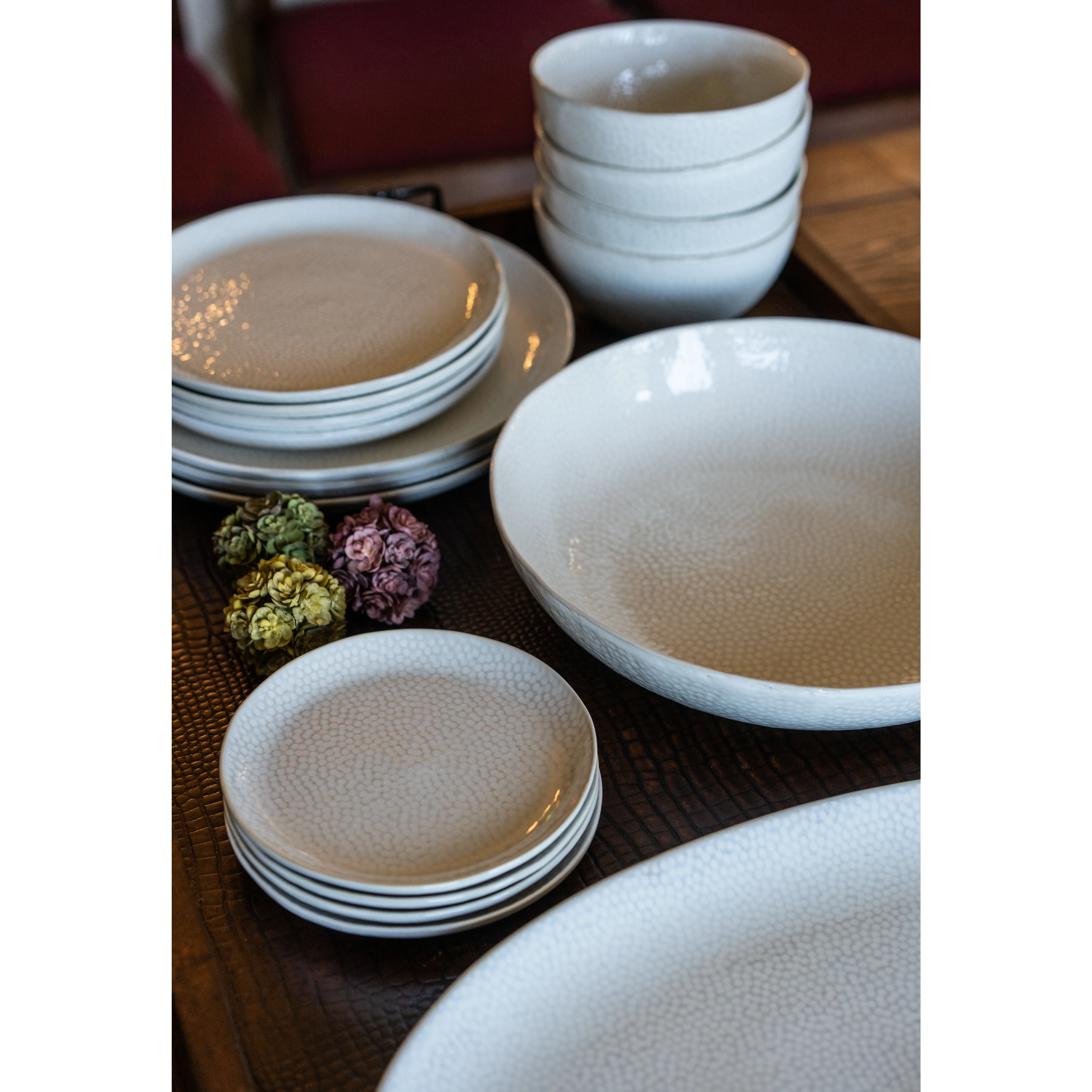 Serene Serving Bowl