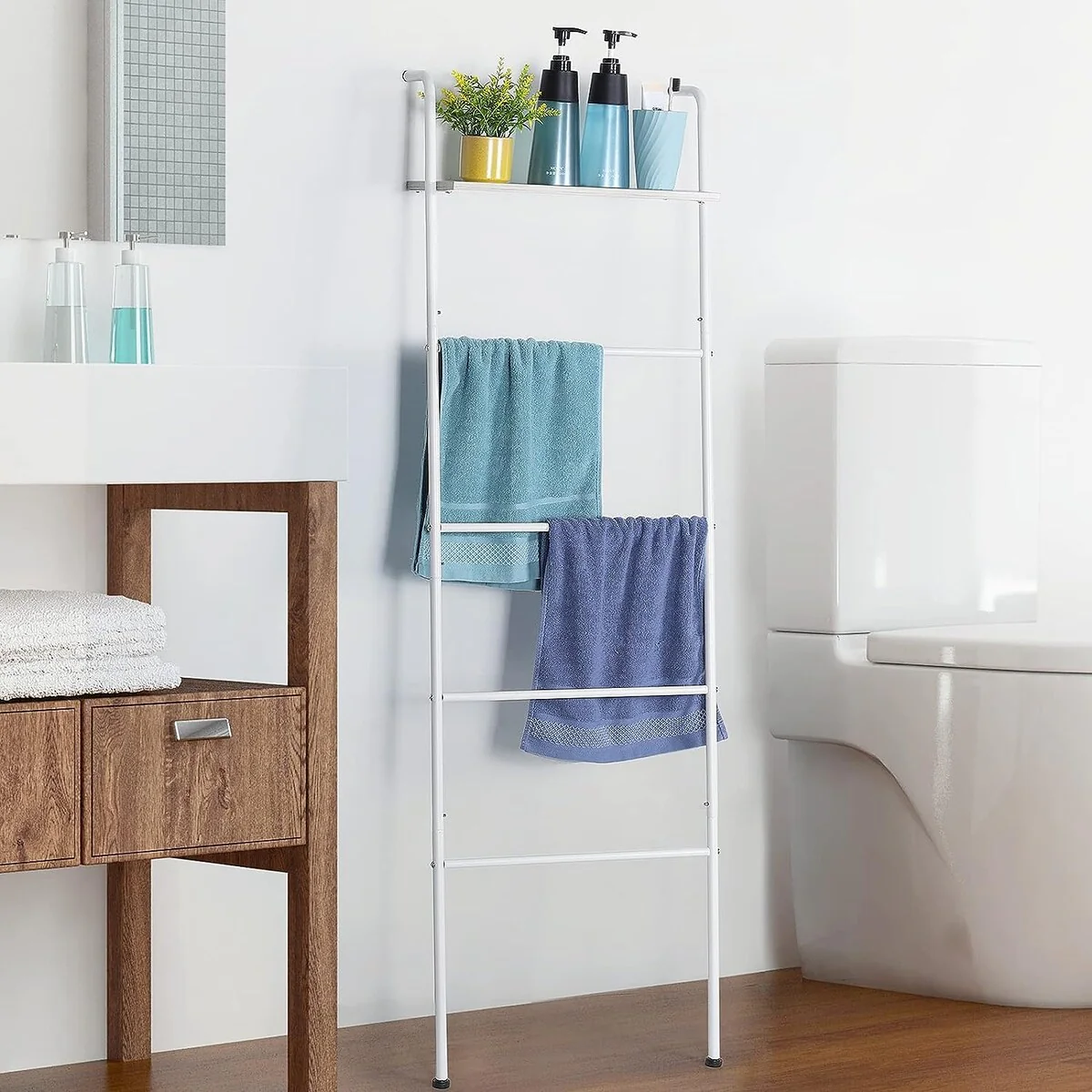 5 Layer Wall-Leaning Blanket Ladder with Shelf - 1PCS