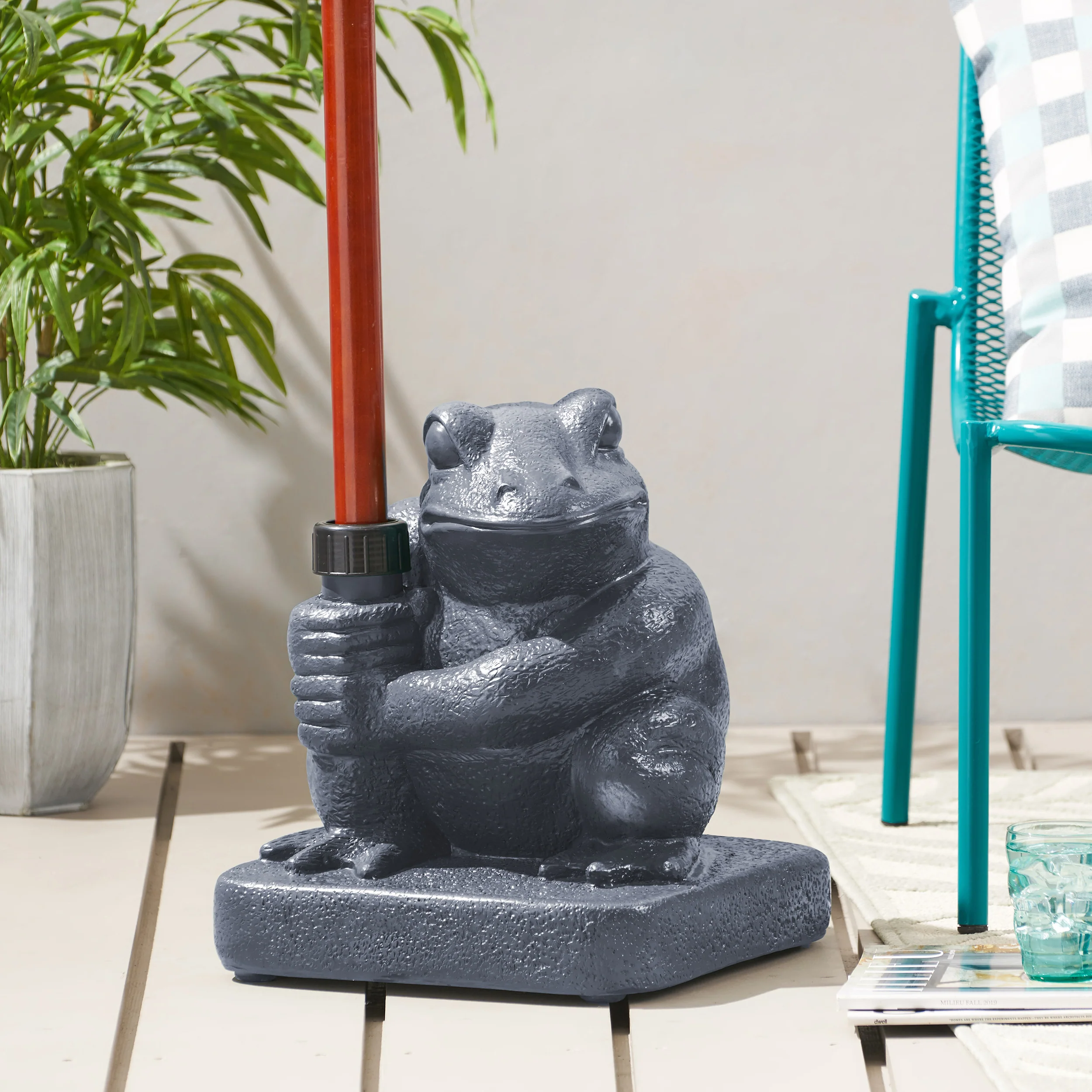 Frog-Shaped Outdoor Umbrella Base