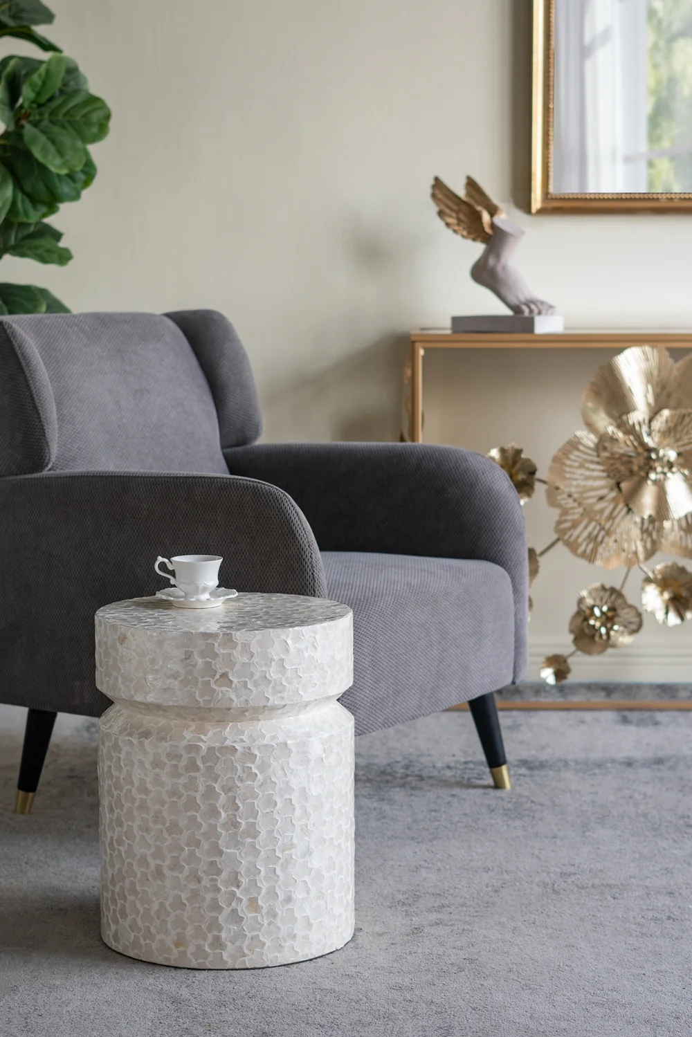 Round Capiz Side Table