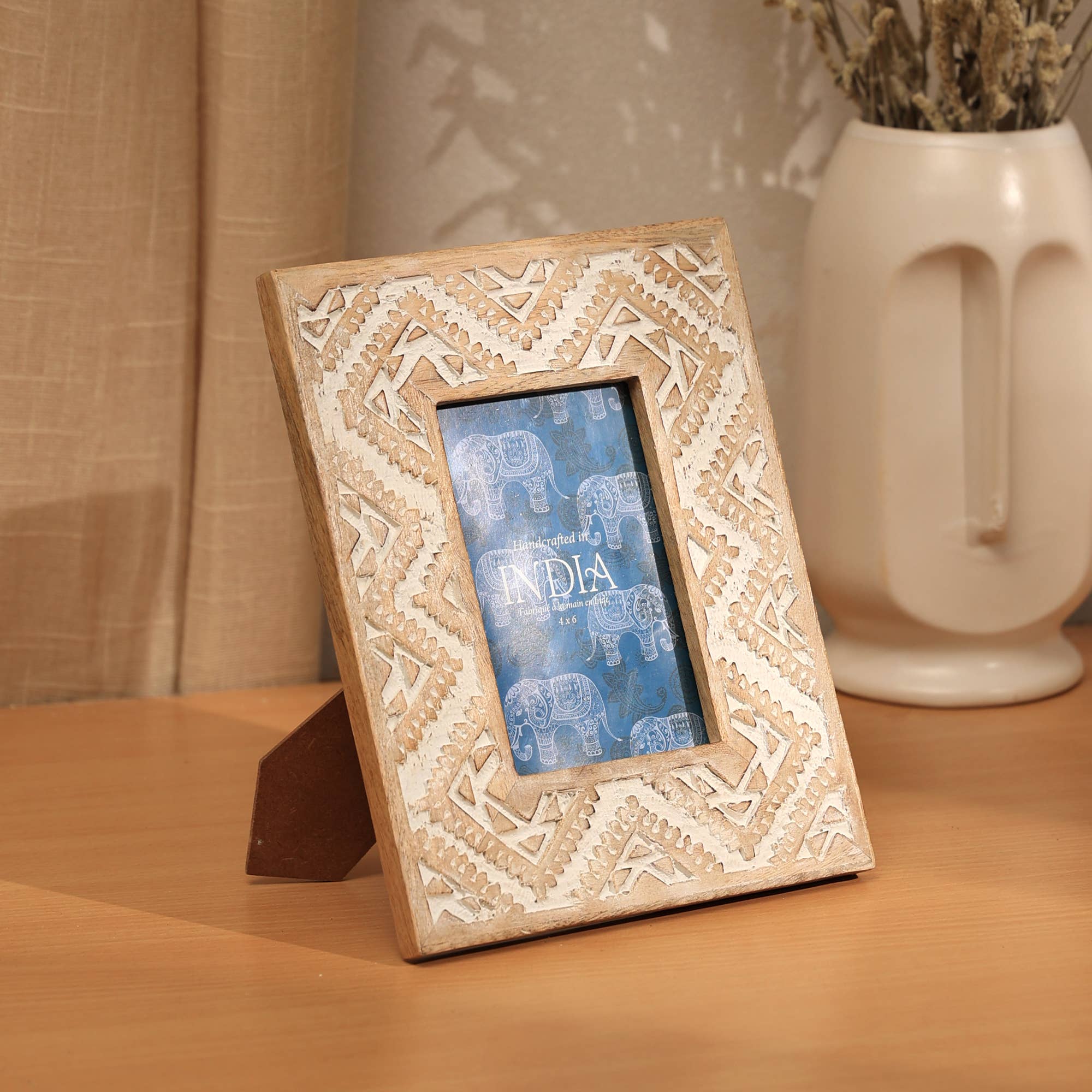 Handcrafted Wood Curved Photo Frame, 4x6