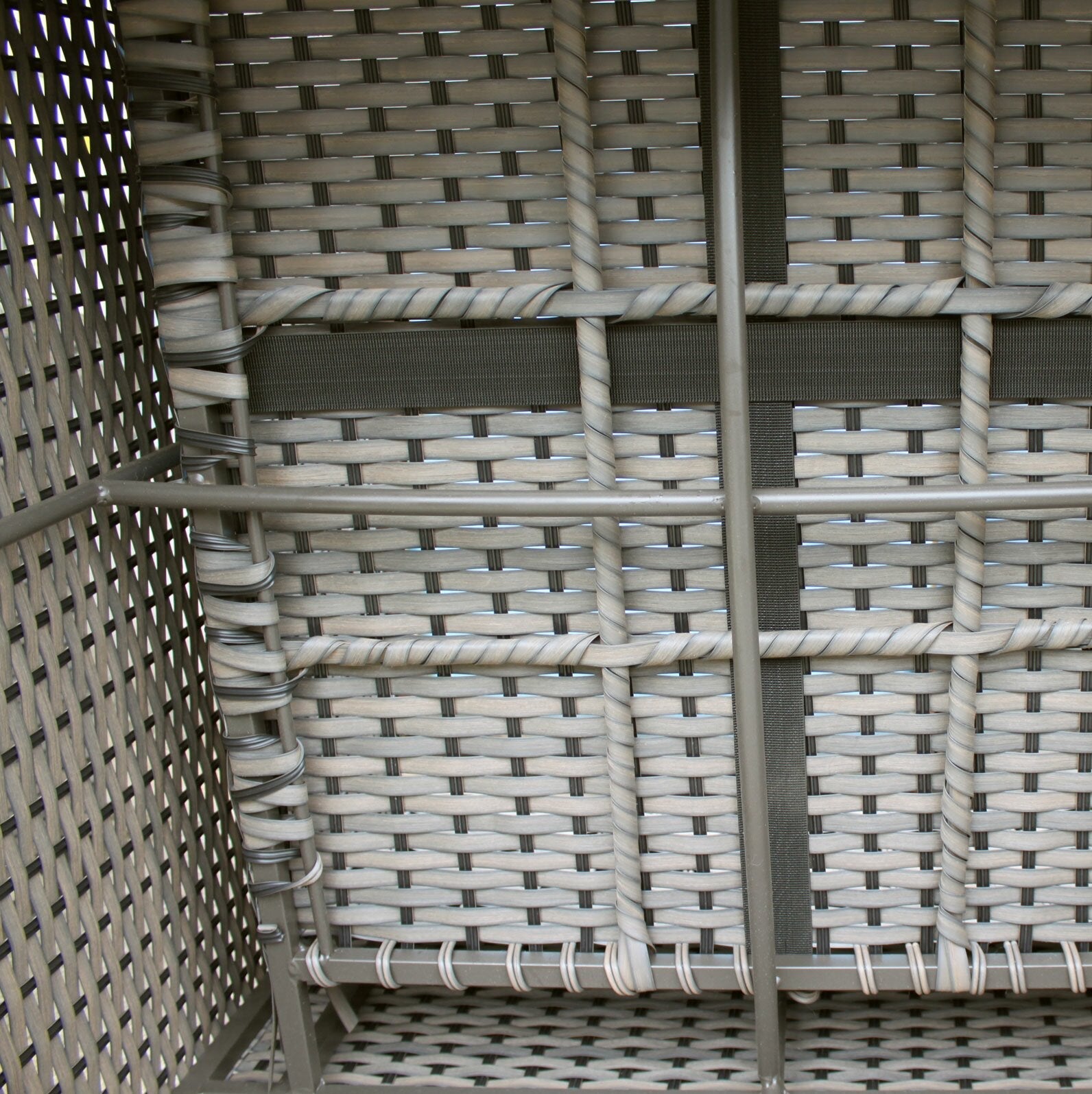 Merlyn 5 - Person Seating Group with Cushions