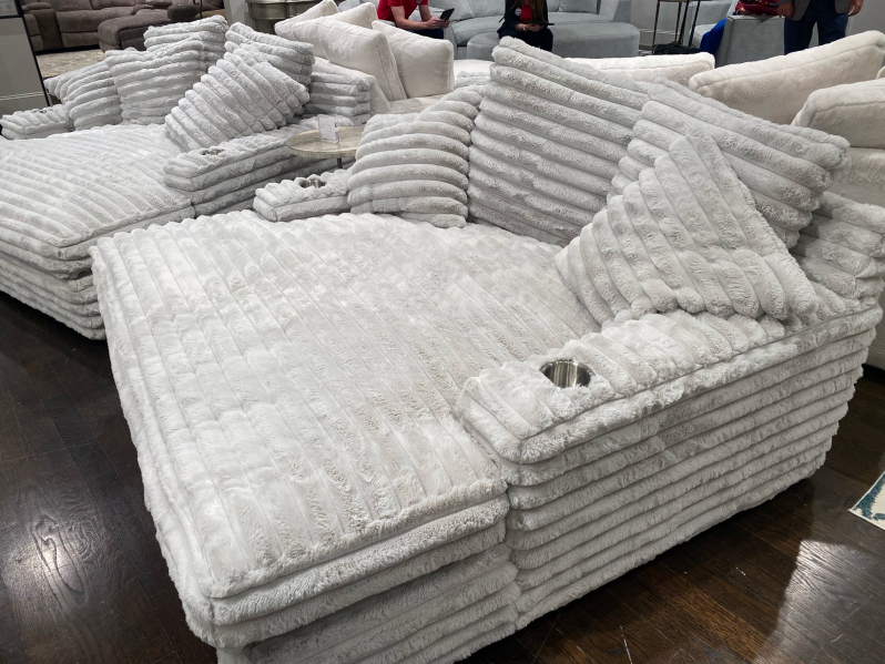 Summer Flash Sale! Limited-Time Promotion—Nestle Chaise Lounge With Dual Cupholders And Charging Ports