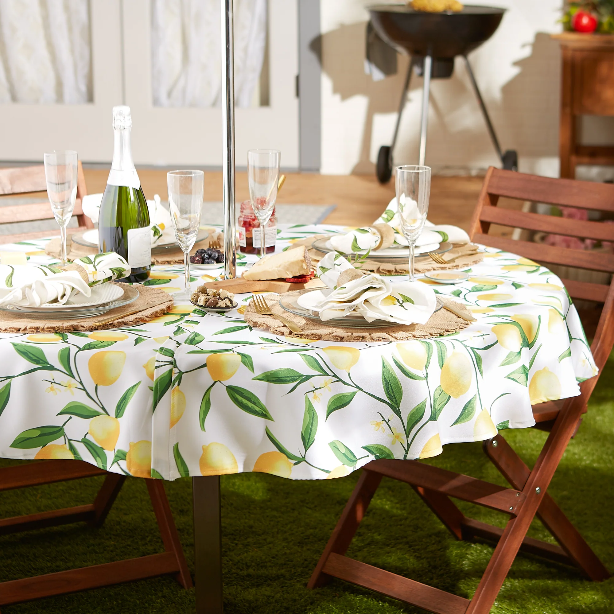 Lemon Bliss Print Outdoor Tablecloth With Zipper