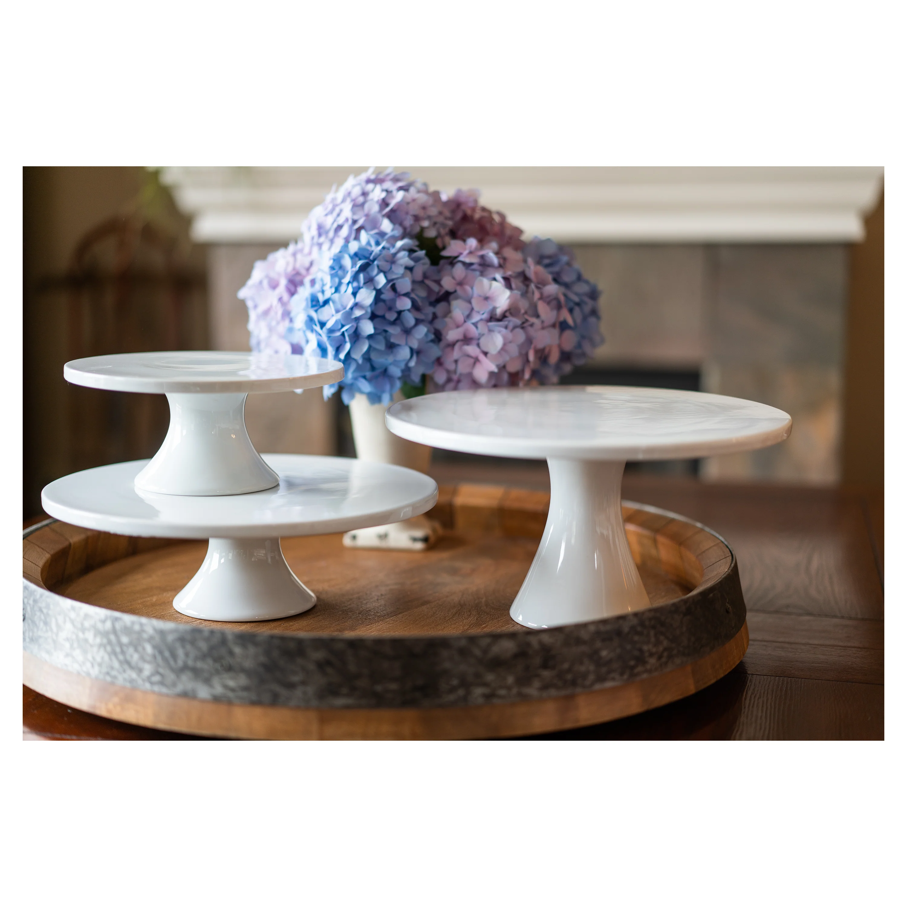 Round Cake Stand