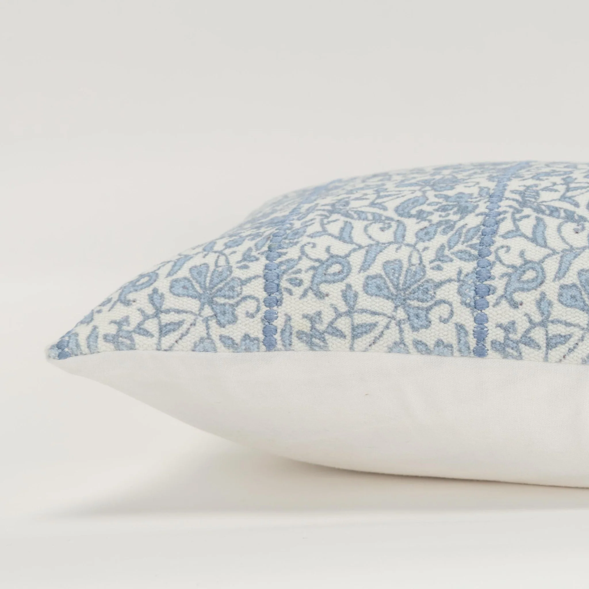 Botanical Pattern Lumbar Pillow