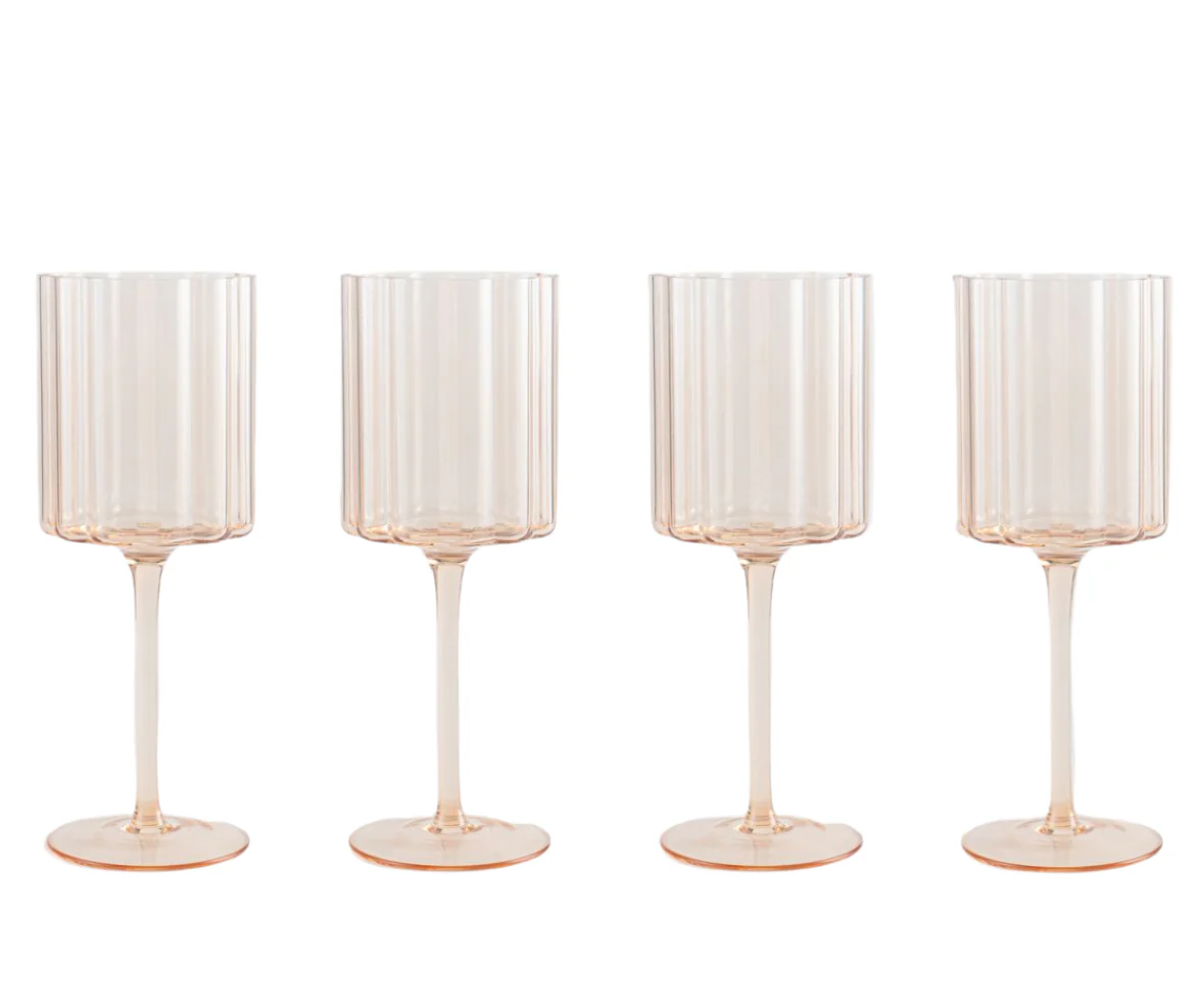 Jeanne Fitz Scalloped Rim Fluted Wine Glass, Set of 4, 12oz, Amber