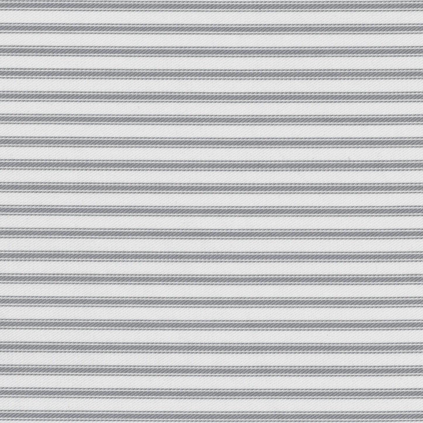 Luxurious Accent Chair with Upholstered Tufted and Nailhead Trim