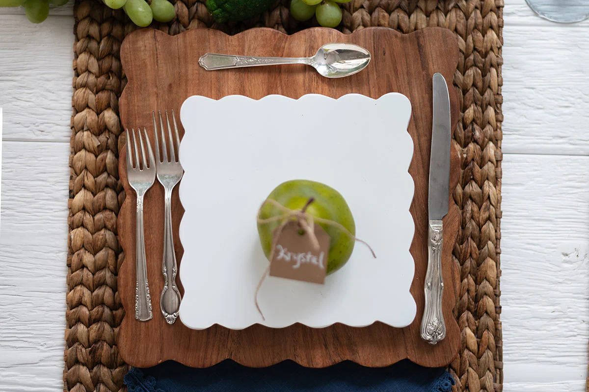 Square Scalloped Cutting Board