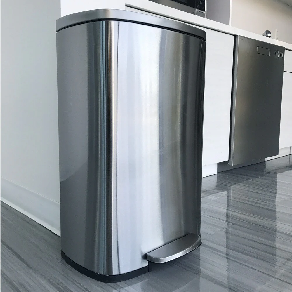 Halo Premium 13 Gallon Silvertone Stainless Steel Step-style Trash Can