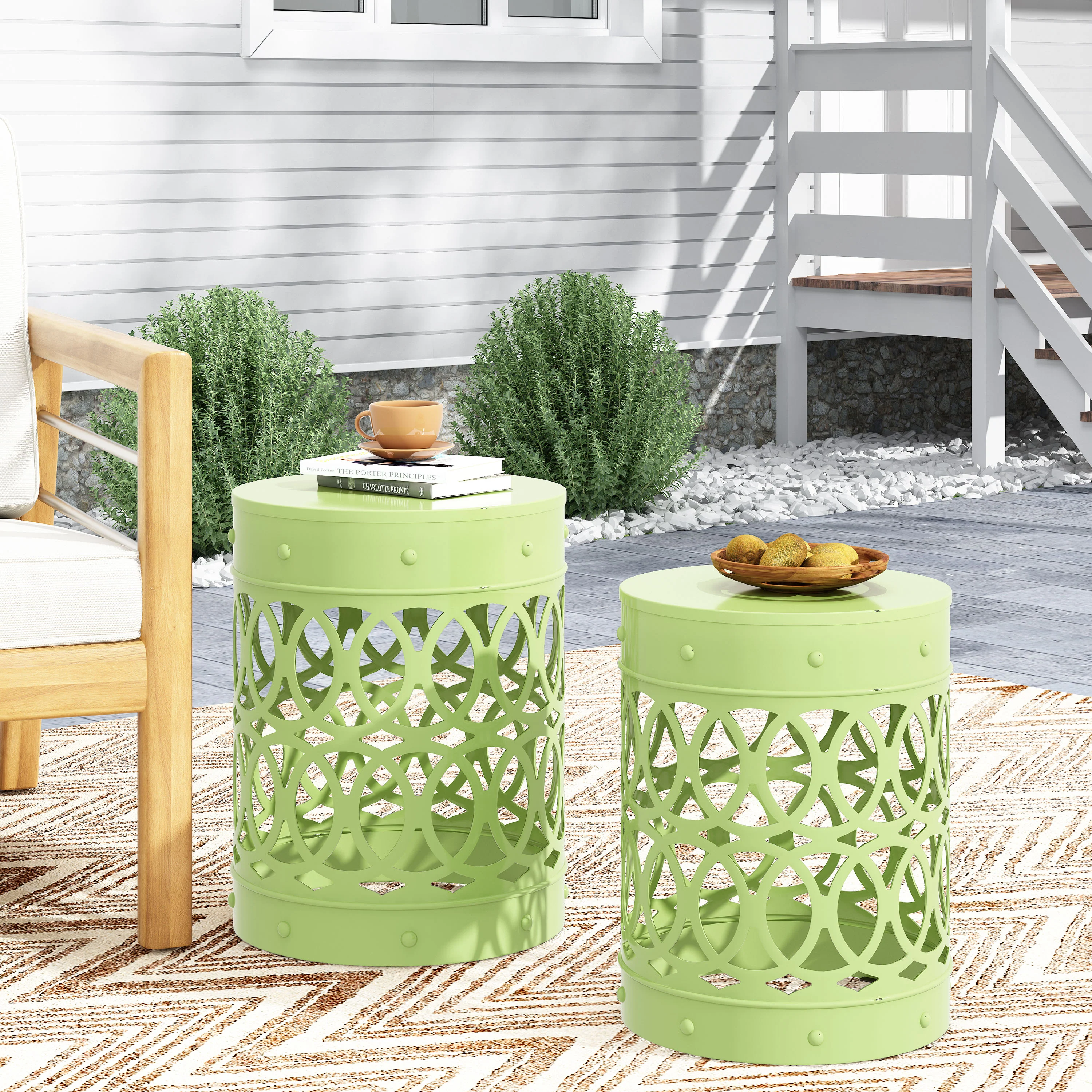 Symmetry Green Outdoor Cylindrical End Table with Overlapping Circle Pattern