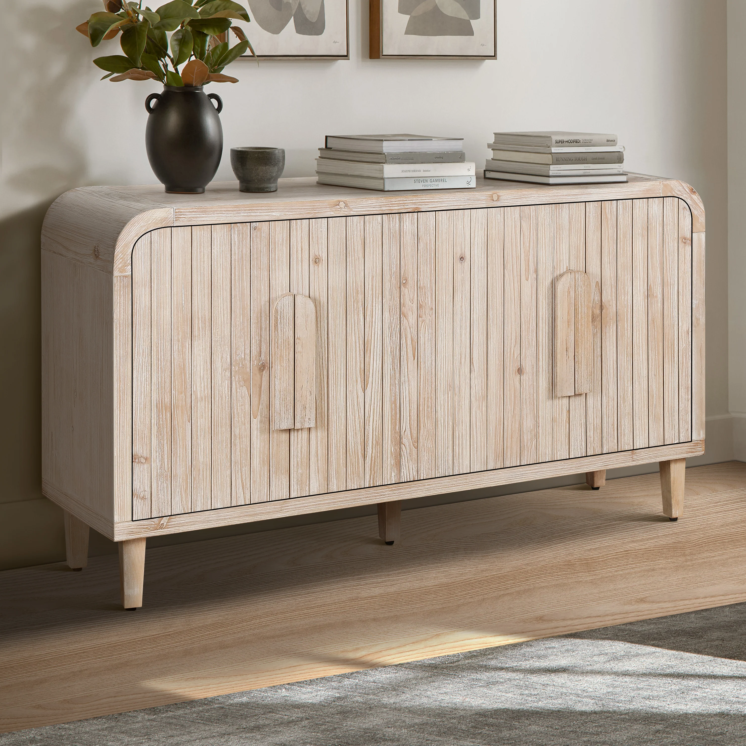 Amulette 4-Door Sideboard with Curved Edge and Adjustable Shelves