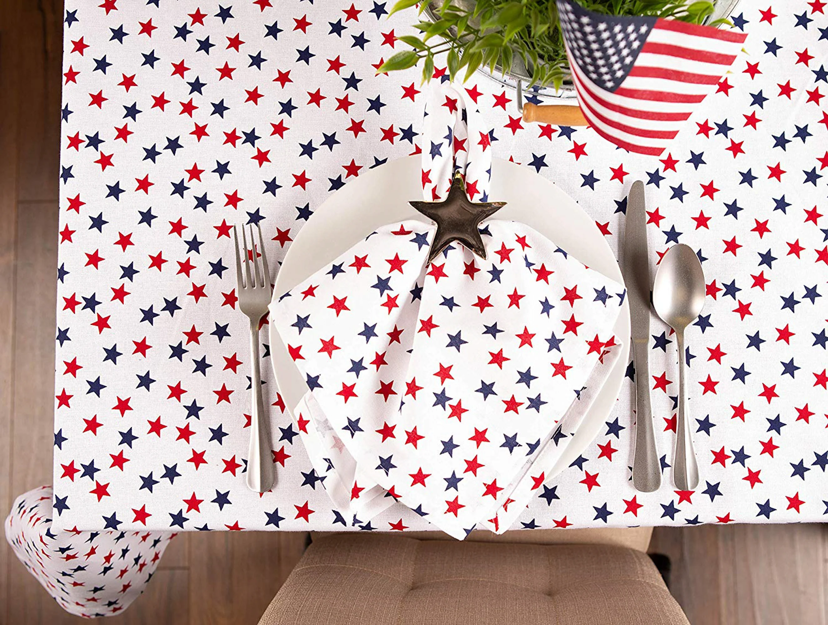 Americana Stars Print Tablecloth