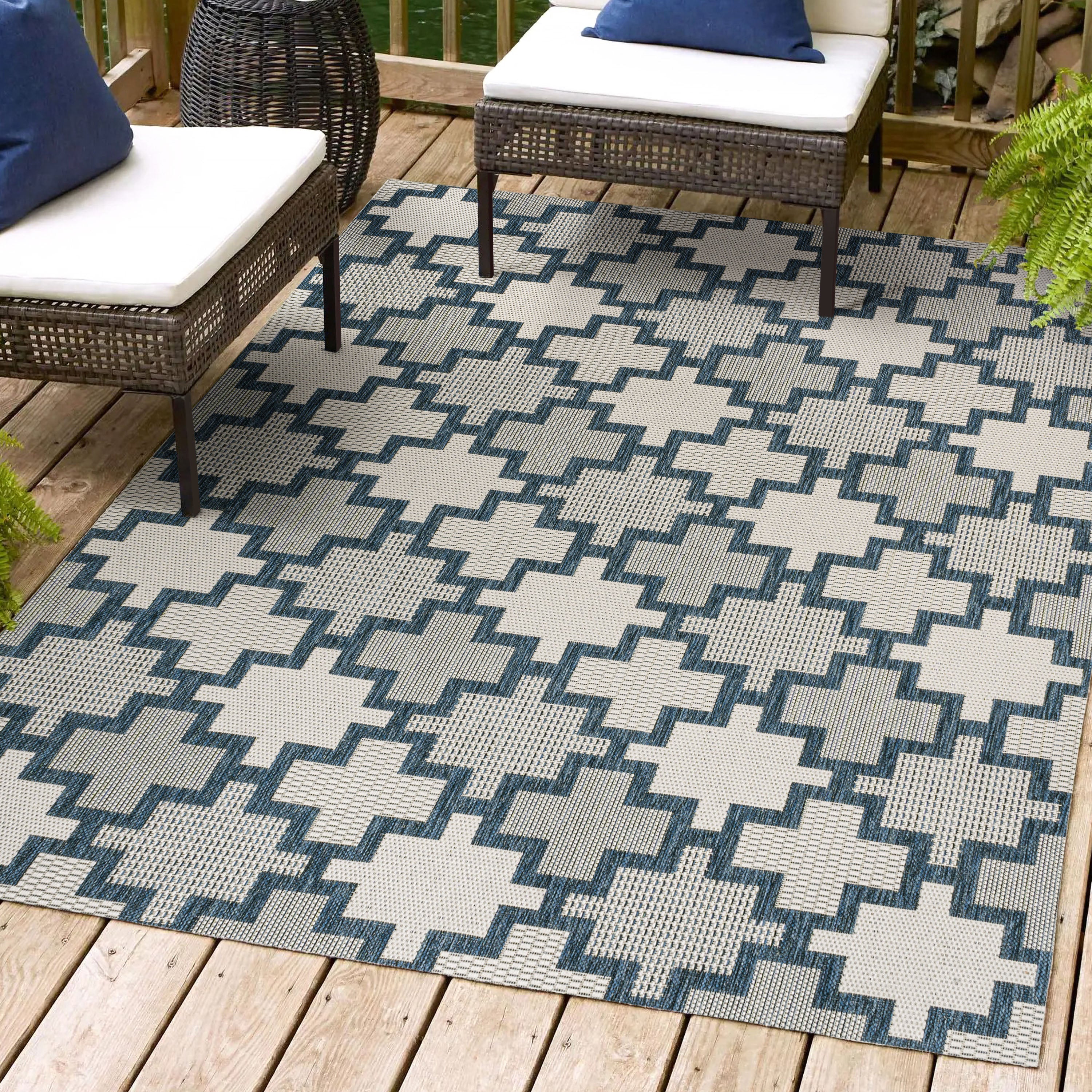 Cyrus Modern Geometric Tile Pattern Indoor/Outdoor Runner Rug