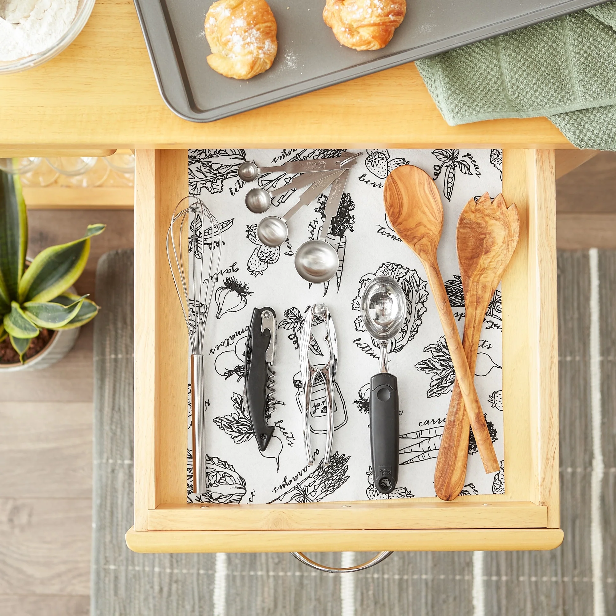 DII Nautical Blue Market Print Fridge Liner (Set of 6)