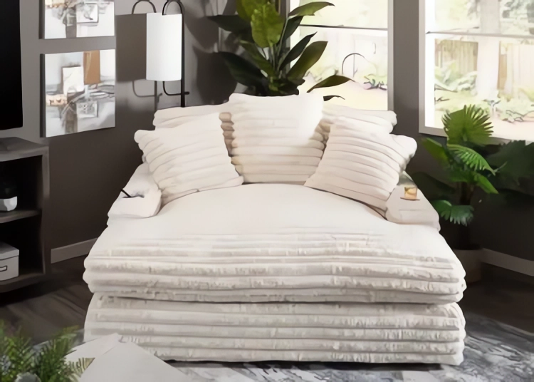 Summer Flash Sale! Limited-Time Promotion—Nestle Chaise Lounge With Dual Cupholders And Charging Ports