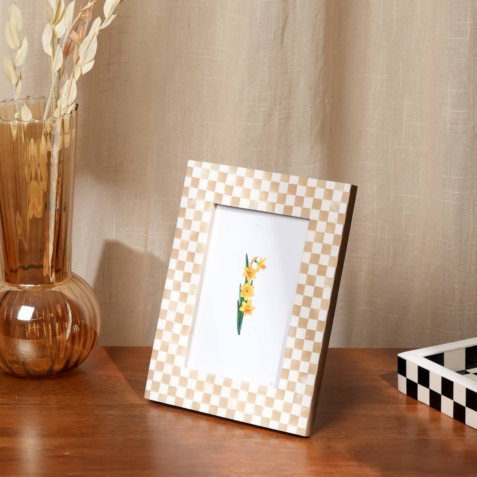 Handcrafted Checkerboard Carnival Resin Photo Frame, 5x7
