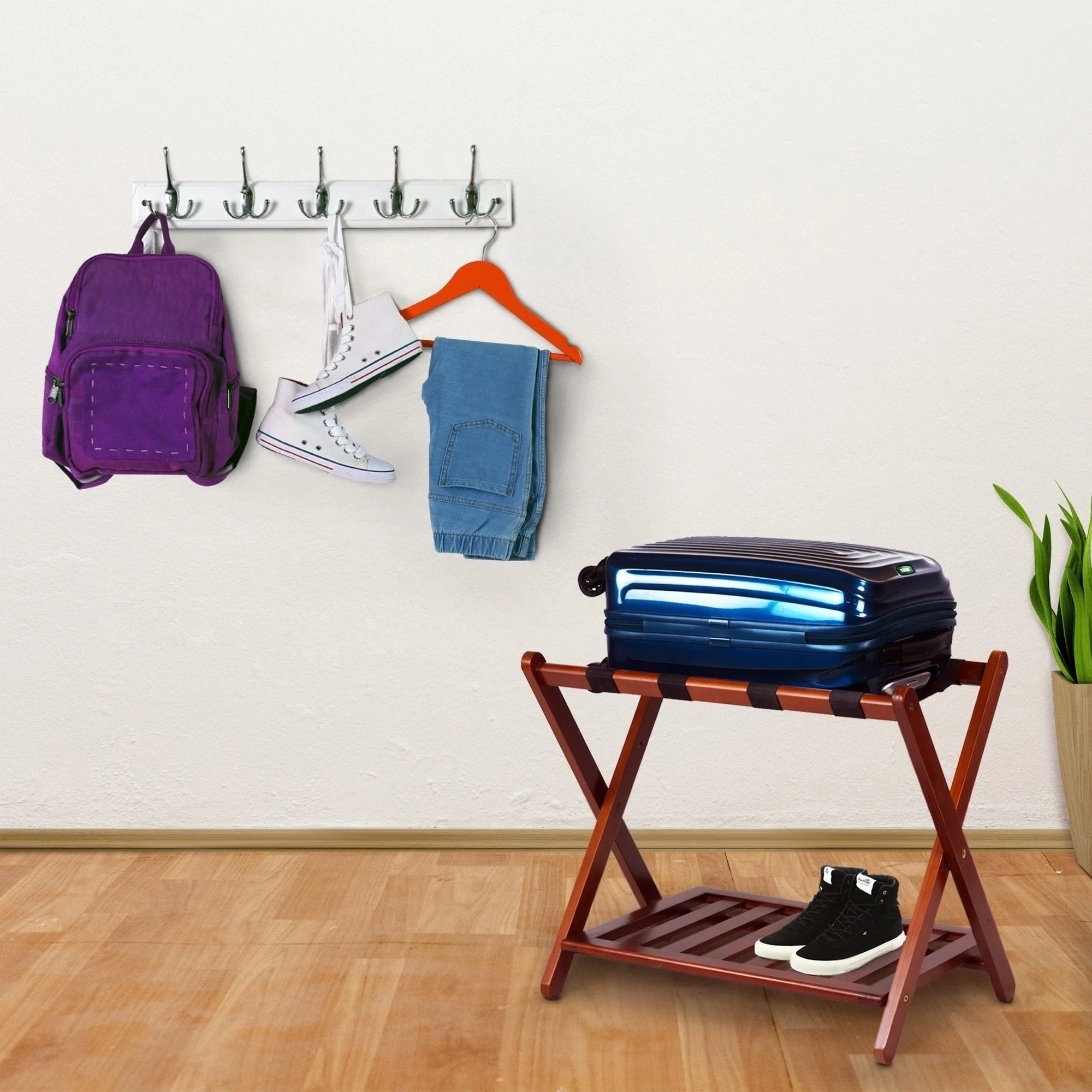 Hotel-style Luggage Rack with Shelf