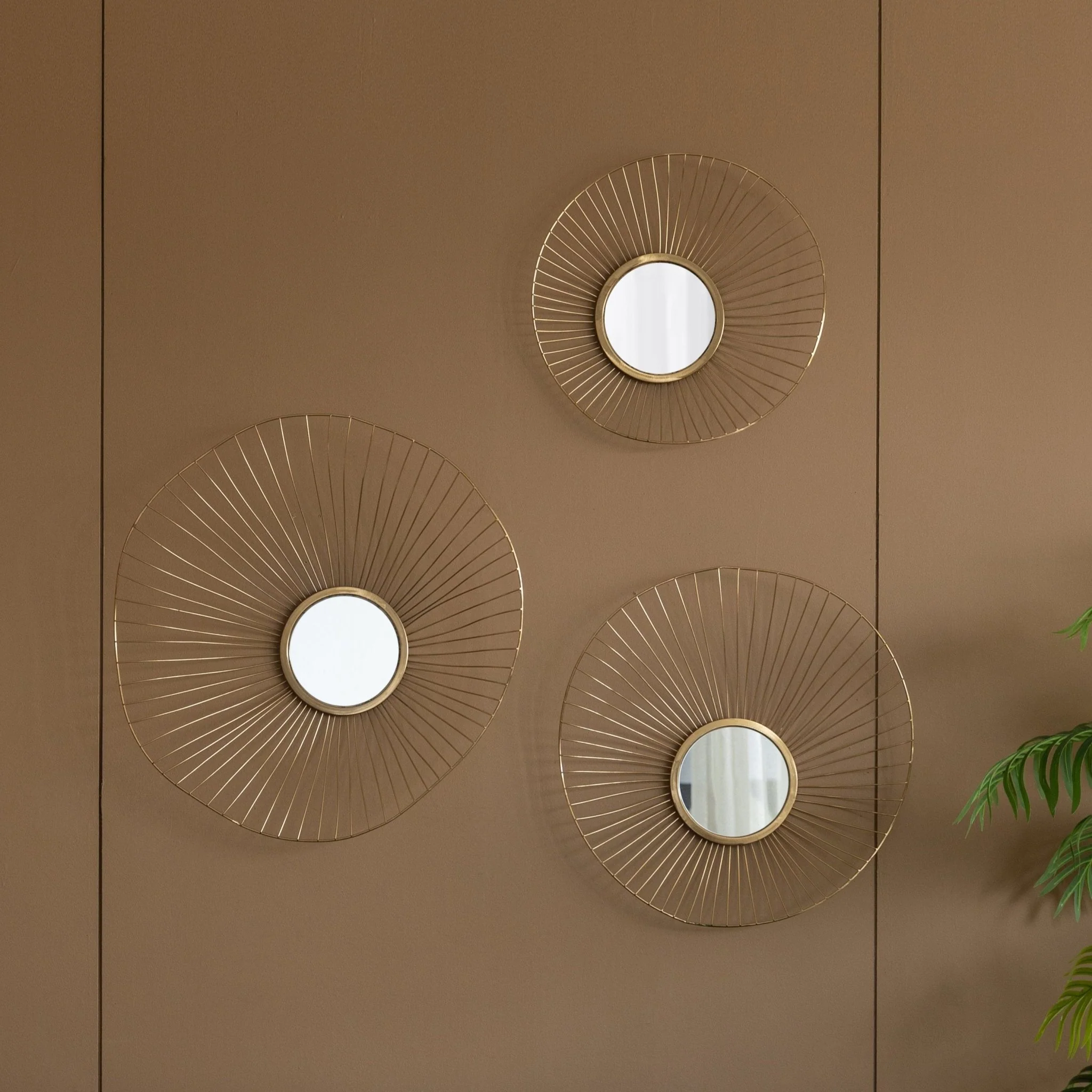 Wall Mirror with Iron Frame and Abstract Design, Set of 3