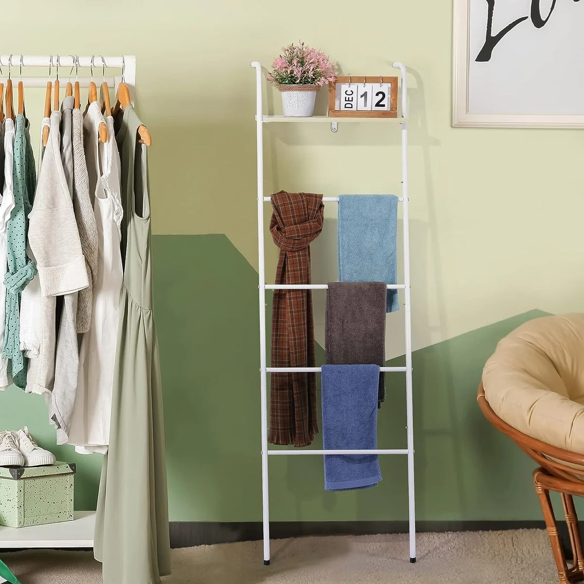 5 Layer Wall-Leaning Blanket Ladder with Shelf - 1PCS