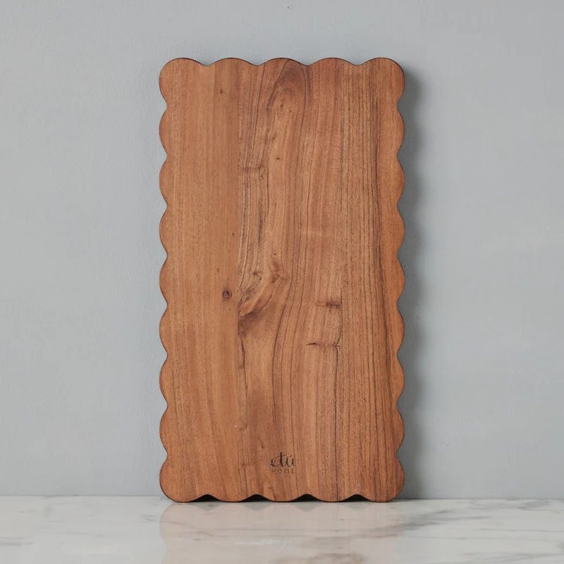 Rectangle Scalloped Cutting Board